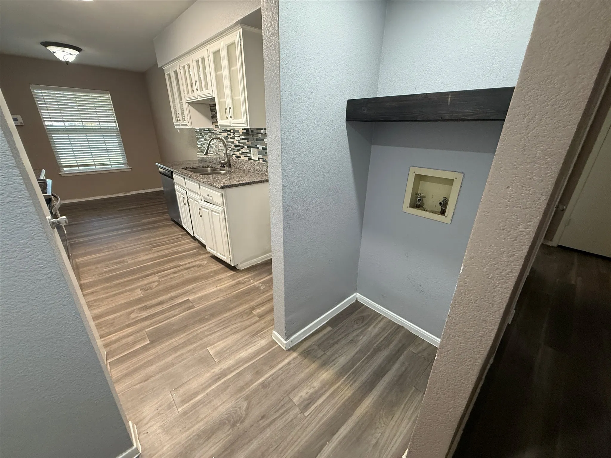 Single Family Residence For Sale in Tarrant County , 355 Ridgecrest Drive, Saginaw, Texas 76179, 3 Bedroom, 2 Bathroom, 2 Garage spaces, 1,439 Sqft, built in 1980, mls#21381214, Real Estate Agent in Saginaw, Homes For Sale in Tarrant county, Homes For Sale in Saginaw, Realtor in Saginaw Texas, Real Estate Brokerage Independent Realty Texas, Luminita Cordes Realtor