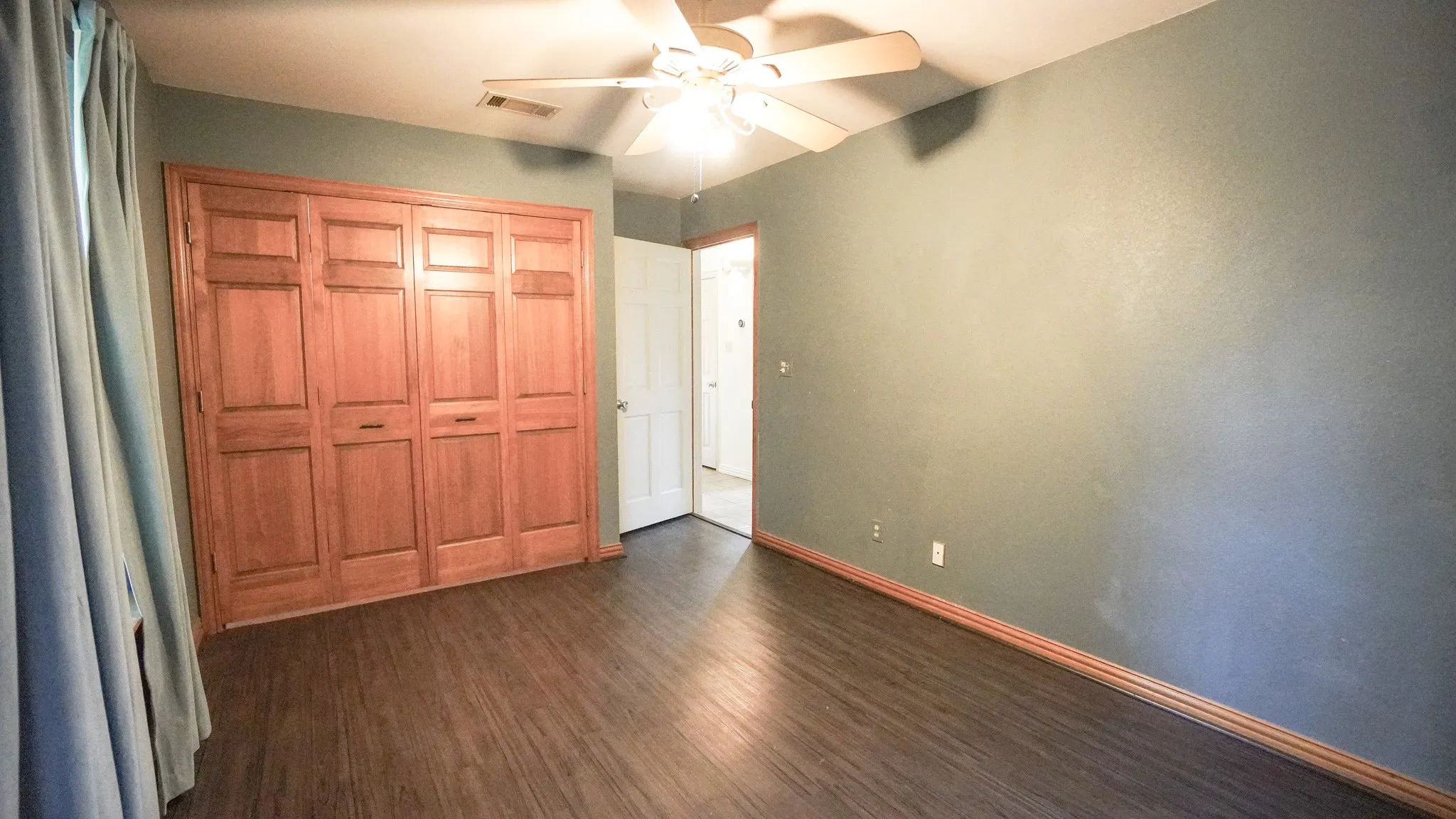 Single Family Residence For Rent in Rockwall County , 1044 N King Road, Fate, Texas 75189, 2 Bedroom, 1 Bathroom, Garage spaces, 864 Sqft, built in 2001, mls#21380903, Real Estate Agent in Fate, Homes For Rent in Rockwall county, Homes For Rent in Fate, Realtor in Fate Texas, Real Estate Brokerage Independent Realty Texas, Luminita Cordes Realtor