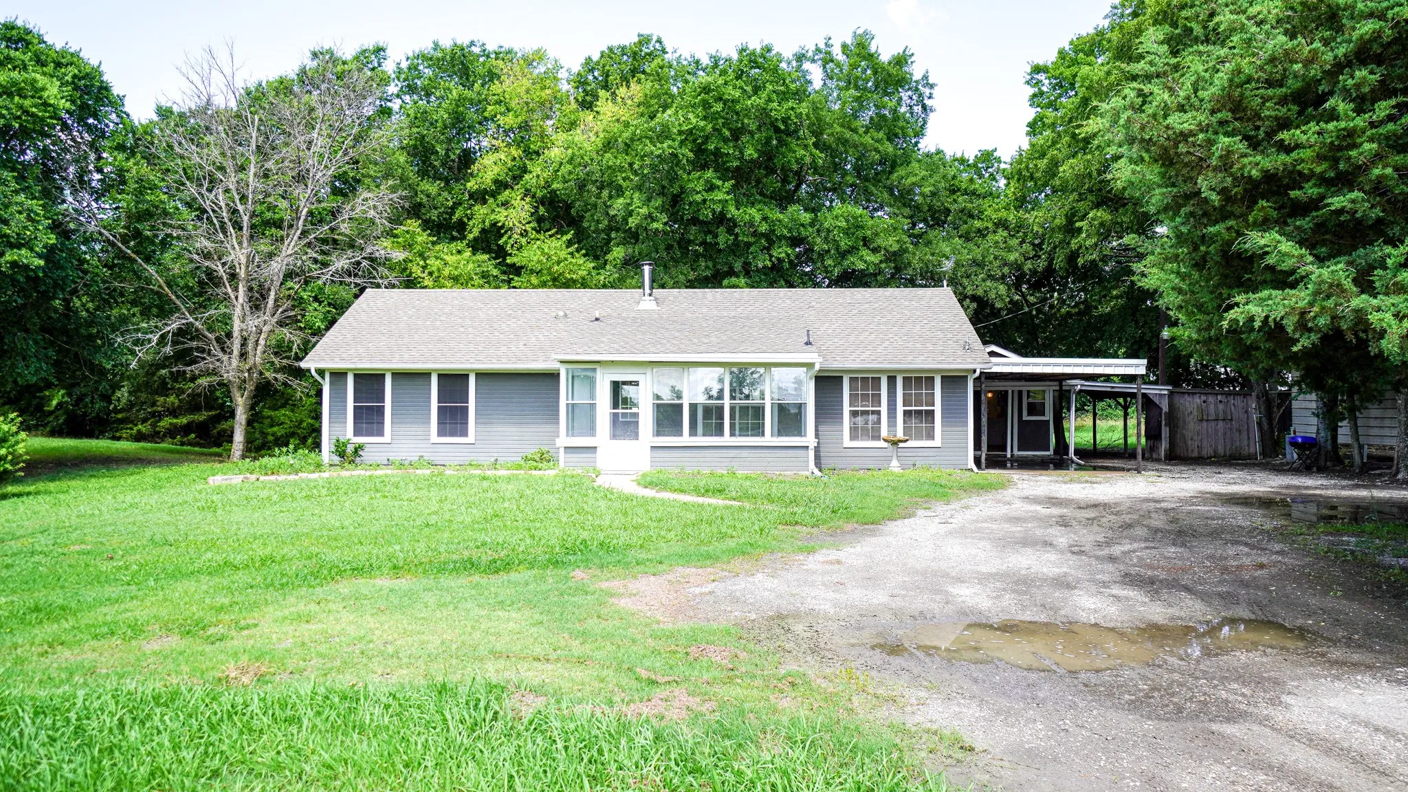 Single Family Residence For Rent in Rockwall County , 1044 N King Road, Fate, Texas 75189, 2 Bedroom, 1 Bathroom, Garage spaces, 864 Sqft, built in 2001, mls#21380903, Real Estate Agent in Fate, Homes For Rent in Rockwall county, Homes For Rent in Fate, Realtor in Fate Texas, Real Estate Brokerage Independent Realty Texas, Luminita Cordes Realtor