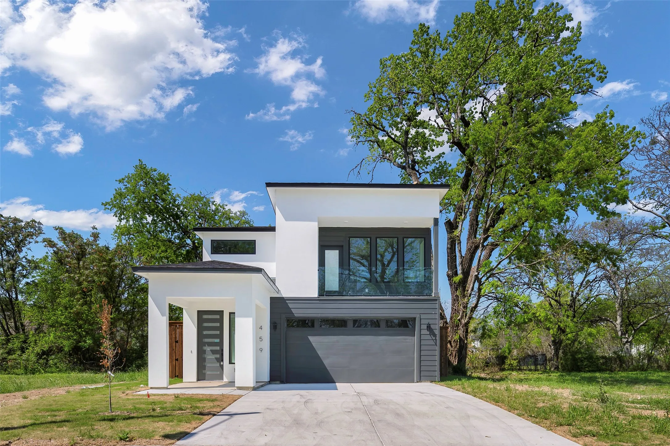 Single Family Residence For Sale in Dallas County , 459 Hart Street, Dallas, Texas 75203, 4 Bedroom, 3 Bathroom, 2 Garage spaces, 2,400 Sqft, built in 2025, mls#21381235, Real Estate Agent in Dallas, Homes For Sale in Dallas county, Homes For Sale in Dallas, Realtor in Dallas Texas, Real Estate Brokerage Independent Realty Texas, Luminita Cordes Realtor