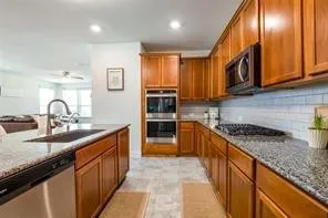 Single Family Residence For Rent in Denton County , 2501 Walker Avenue, Aubrey, Texas 76227, 4 Bedroom, 2 Bathroom, 2 Garage spaces, 2,203 Sqft, built in 2020, mls#21381247, Real Estate Agent in Aubrey, Homes For Rent in Denton county, Homes For Rent in Aubrey, Realtor in Aubrey Texas, Real Estate Brokerage Independent Realty Texas, Luminita Cordes Realtor