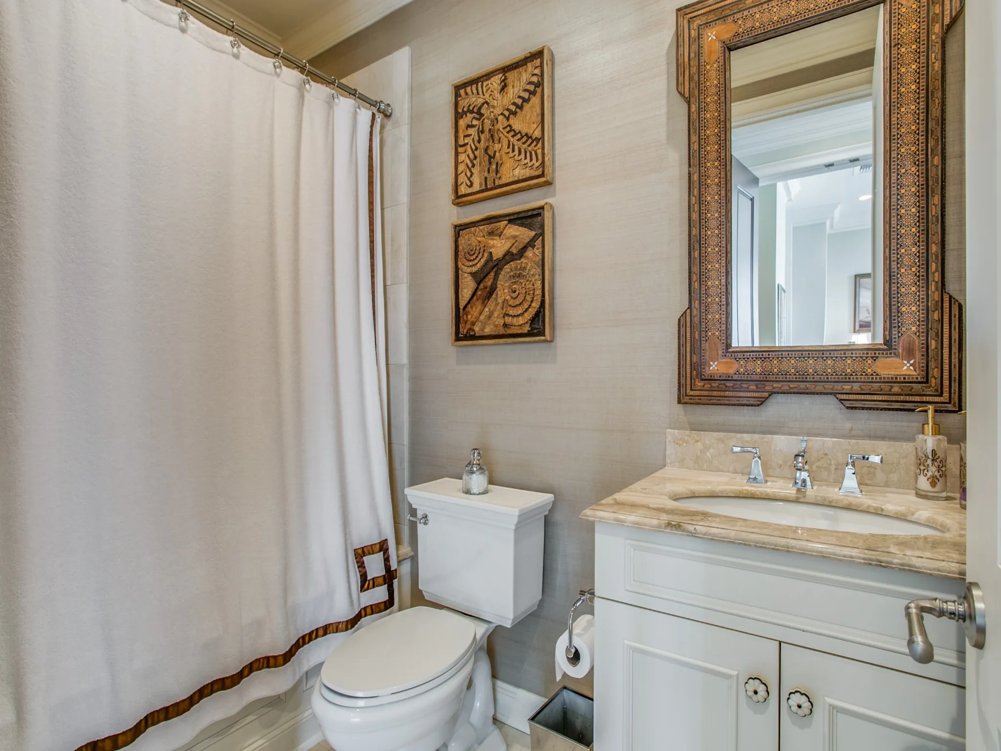 Condominium For Rent in Dallas County , 2555 N Pearl Street 1502, Dallas, Texas 75201, 2 Bedroom, 3 Bathroom, 2 Garage spaces, 2,164 Sqft, built in 2007, mls#21381209, Real Estate Agent in Dallas, Homes For Rent in Dallas county, Homes For Rent in Dallas, Realtor in Dallas Texas, Real Estate Brokerage Independent Realty Texas, Luminita Cordes Realtor
