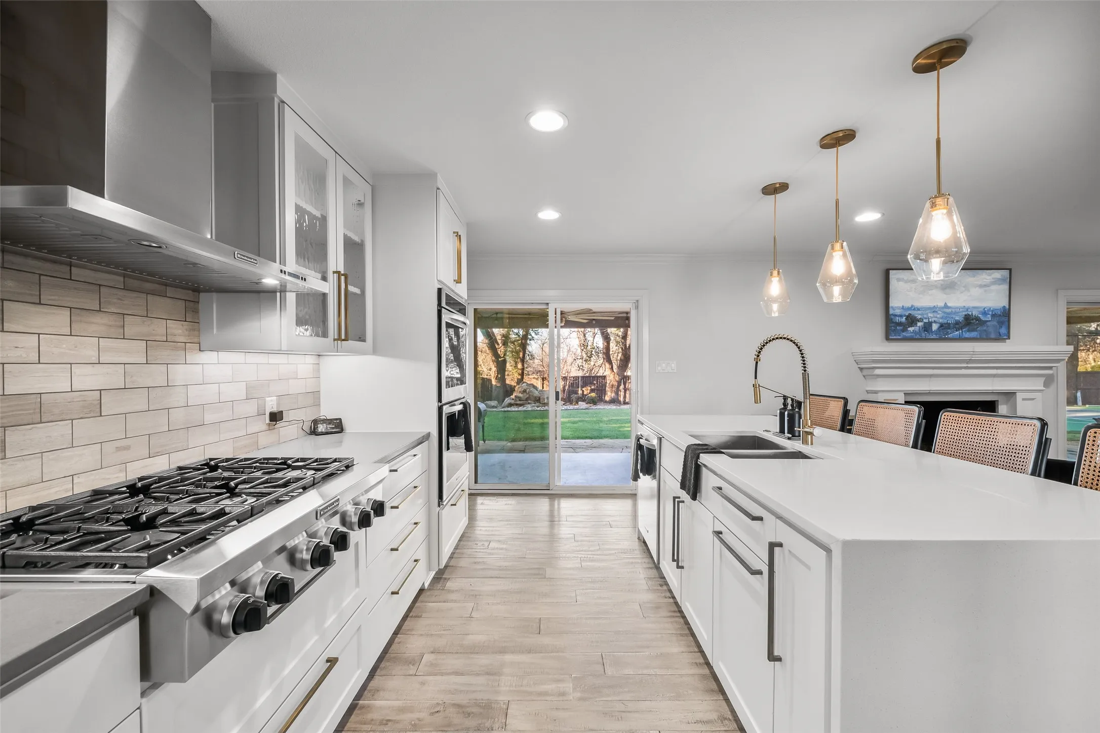Single Family Residence For Sale in Tarrant County , 6500 Dakar Road W, Fort Worth, Texas 76116, 4 Bedroom, 4 Bathroom, 2 Garage spaces, 2,977 Sqft, built in 1961, mls#21374890, Real Estate Agent in Fort Worth, Homes For Sale in Tarrant county, Homes For Sale in Fort Worth, Realtor in Fort Worth Texas, Real Estate Brokerage Independent Realty Texas, Luminita Cordes Realtor