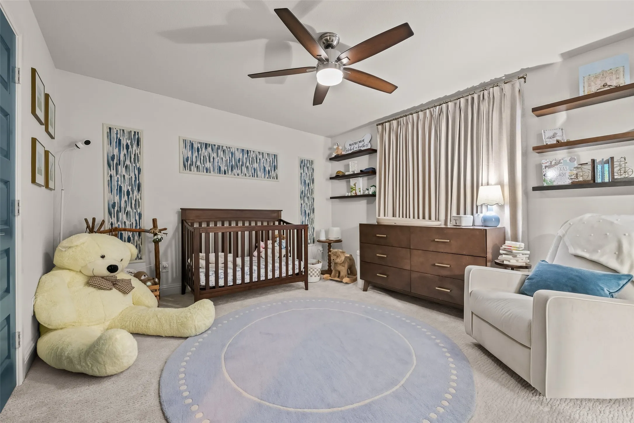 Single Family Residence For Sale in Tarrant County , 6500 Dakar Road W, Fort Worth, Texas 76116, 4 Bedroom, 4 Bathroom, 2 Garage spaces, 2,977 Sqft, built in 1961, mls#21374890, Real Estate Agent in Fort Worth, Homes For Sale in Tarrant county, Homes For Sale in Fort Worth, Realtor in Fort Worth Texas, Real Estate Brokerage Independent Realty Texas, Luminita Cordes Realtor