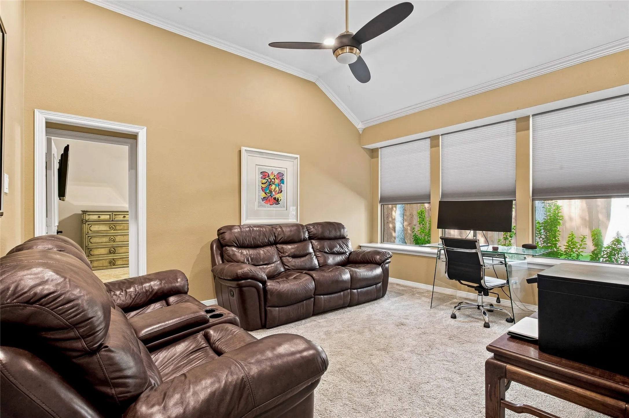 Single Family Residence For Sale in Denton County , 2105 Heather Ridge Court, Flower Mound, Texas 75028, 4 Bedroom, 3 Bathroom, 3 Garage spaces, 3,490 Sqft, built in 1999, mls#21375481, Real Estate Agent in Flower Mound, Homes For Sale in Denton county, Homes For Sale in Flower Mound, Realtor in Flower Mound Texas, Real Estate Brokerage Independent Realty Texas, Luminita Cordes Realtor