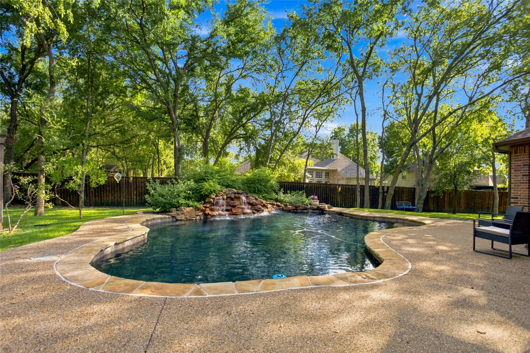 Single Family Residence For Sale in Denton County , 2105 Heather Ridge Court, Flower Mound, Texas 75028, 4 Bedroom, 3 Bathroom, 3 Garage spaces, 3,490 Sqft, built in 1999, mls#21375481, Real Estate Agent in Flower Mound, Homes For Sale in Denton county, Homes For Sale in Flower Mound, Realtor in Flower Mound Texas, Real Estate Brokerage Independent Realty Texas, Luminita Cordes Realtor