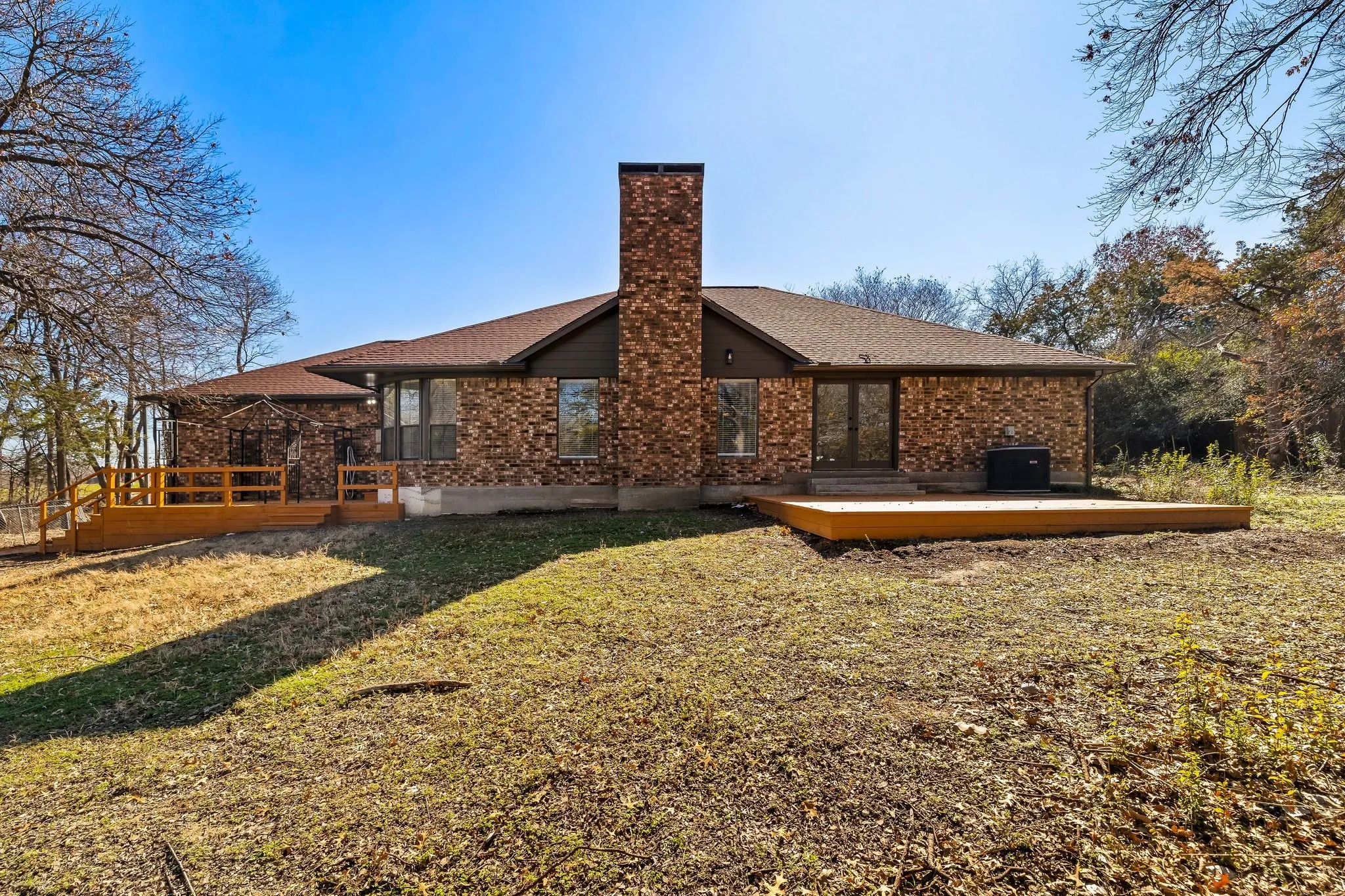 Single Family Residence For Rent in Collin County , 2110 S Mcdonald Street, Mc Kinney, Texas 75069, 3 Bedroom, 2 Bathroom, 2 Garage spaces, 1,980 Sqft, built in 1981, mls#21381072, Real Estate Agent in Mc Kinney, Homes For Rent in Collin county, Homes For Rent in Mc Kinney, Realtor in Mc Kinney Texas, Real Estate Brokerage Independent Realty Texas, Luminita Cordes Realtor
