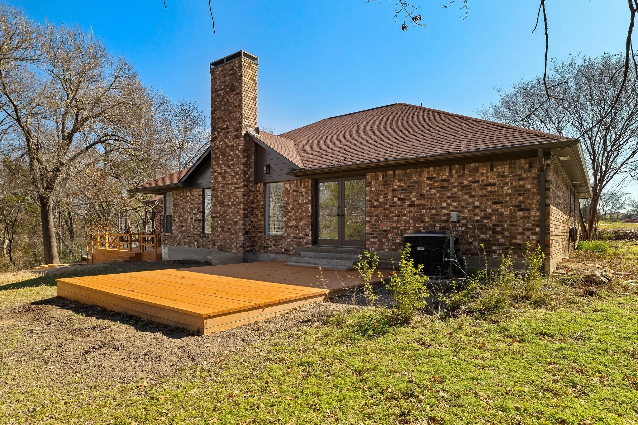 Single Family Residence For Rent in Collin County , 2110 S Mcdonald Street, Mc Kinney, Texas 75069, 3 Bedroom, 2 Bathroom, 2 Garage spaces, 1,980 Sqft, built in 1981, mls#21381072, Real Estate Agent in Mc Kinney, Homes For Rent in Collin county, Homes For Rent in Mc Kinney, Realtor in Mc Kinney Texas, Real Estate Brokerage Independent Realty Texas, Luminita Cordes Realtor