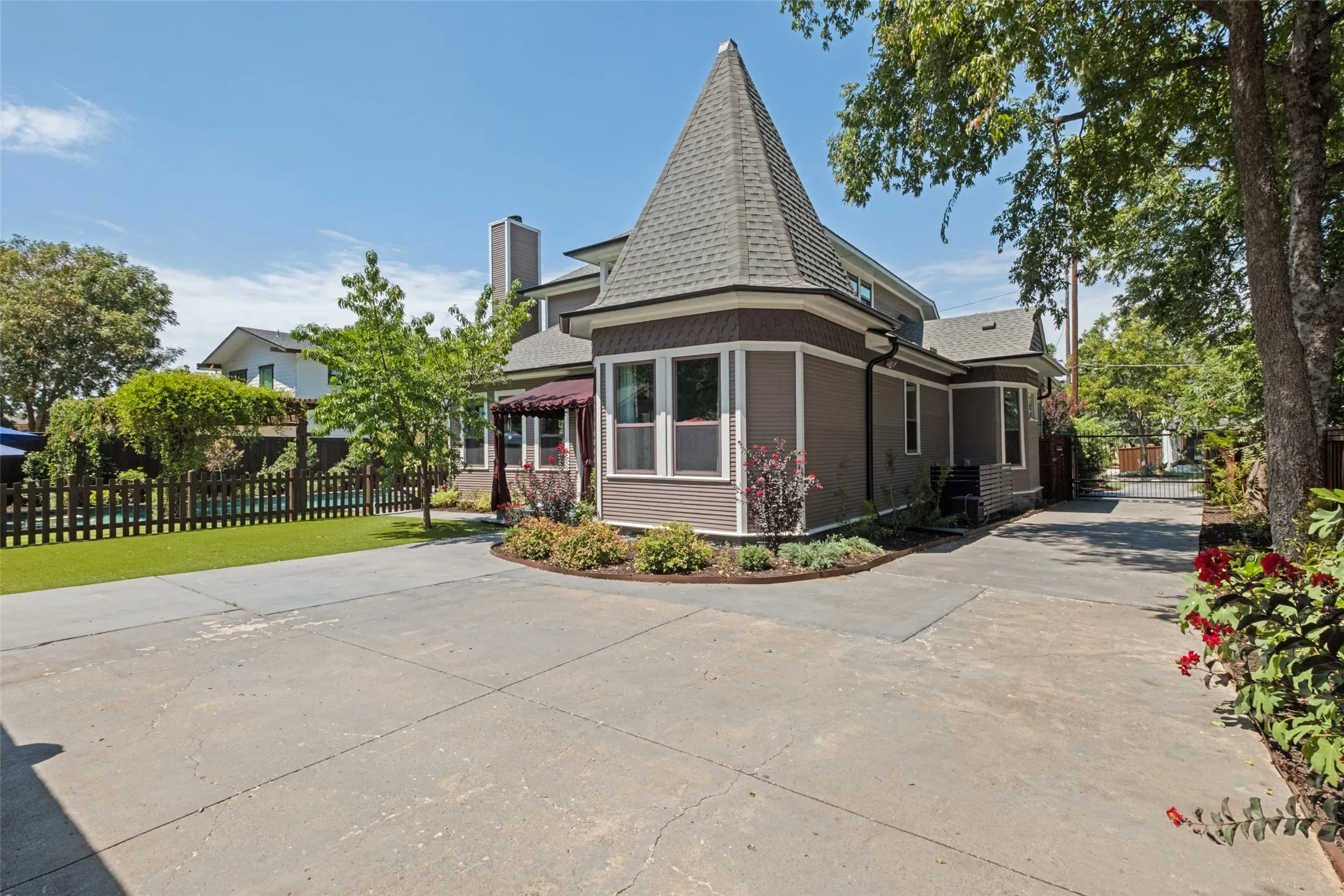 Expansive Driveway with Electric Gate