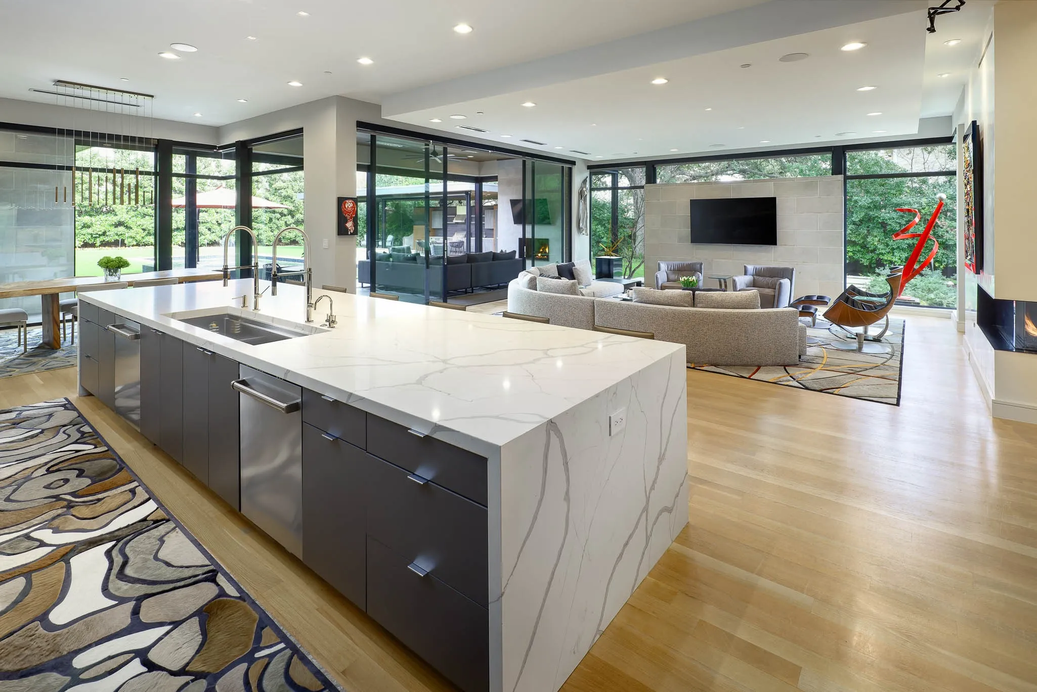 Gourmet kitchen with adjacent family room
