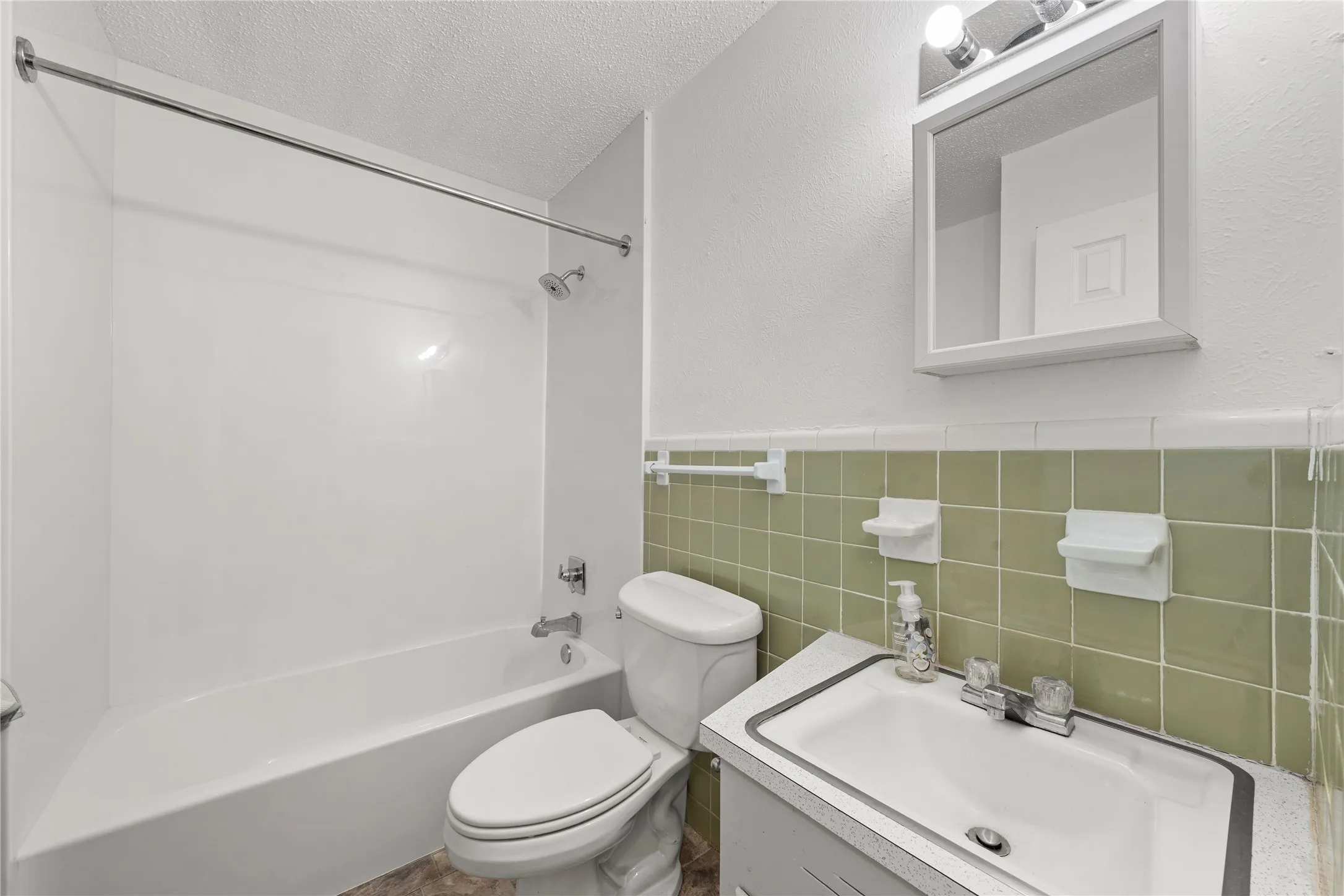 Single Family Residence For Sale in Coryell County , 914 Randa Street, Copperas Cove, Texas 76522, 3 Bedroom, 2 Bathroom, Garage spaces, 1,524 Sqft, built in 1973, mls#21381239, Real Estate Agent in Copperas Cove, Homes For Sale in Coryell county, Homes For Sale in Copperas Cove, Realtor in Copperas Cove Texas, Real Estate Brokerage Independent Realty Texas, Luminita Cordes Realtor