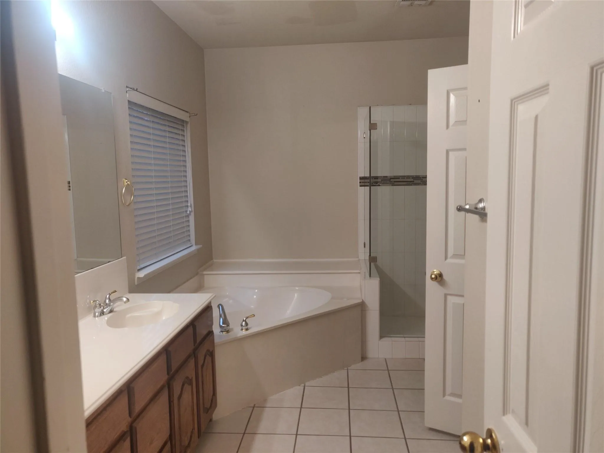 Single Family Residence For Rent in Collin County , 1426 Kingsley Drive, Allen, Texas 75013, 4 Bedroom, 3 Bathroom, 2 Garage spaces, 2,859 Sqft, built in 2002, mls#21381286, Real Estate Agent in Allen, Homes For Rent in Collin county, Homes For Rent in Allen, Realtor in Allen Texas, Real Estate Brokerage Independent Realty Texas, Luminita Cordes Realtor