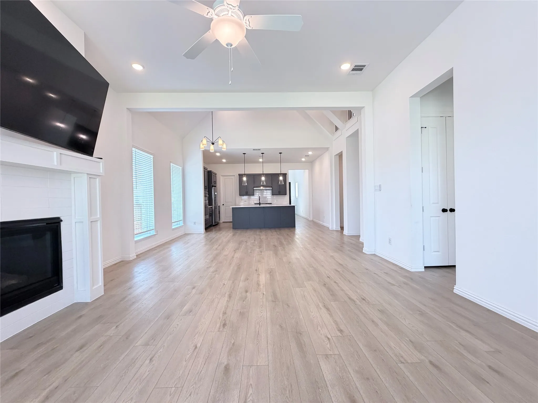 Single Family Residence For Rent in Collin County , 937 Salvation Drive, Wylie, Texas 75098, 4 Bedroom, 4 Bathroom, 2 Garage spaces, 3,201 Sqft, built in 2024, mls#21381290, Real Estate Agent in Wylie, Homes For Rent in Collin county, Homes For Rent in Wylie, Realtor in Wylie Texas, Real Estate Brokerage Independent Realty Texas, Luminita Cordes Realtor