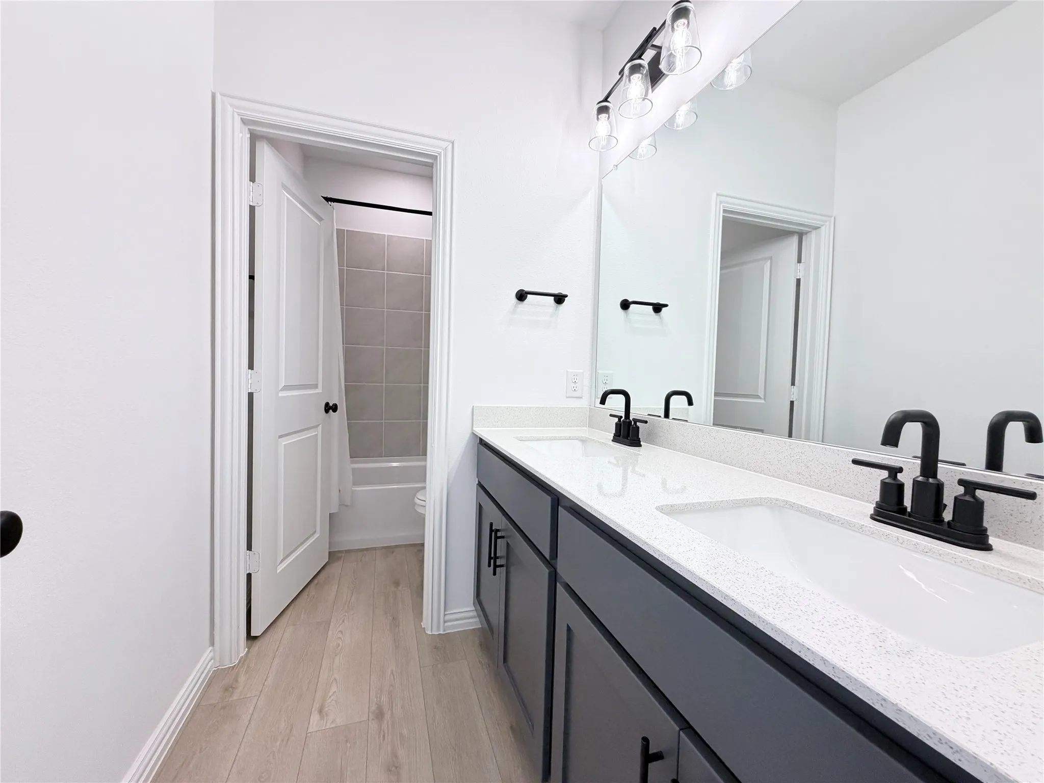 Single Family Residence For Rent in Collin County , 937 Salvation Drive, Wylie, Texas 75098, 4 Bedroom, 4 Bathroom, 2 Garage spaces, 3,201 Sqft, built in 2024, mls#21381290, Real Estate Agent in Wylie, Homes For Rent in Collin county, Homes For Rent in Wylie, Realtor in Wylie Texas, Real Estate Brokerage Independent Realty Texas, Luminita Cordes Realtor