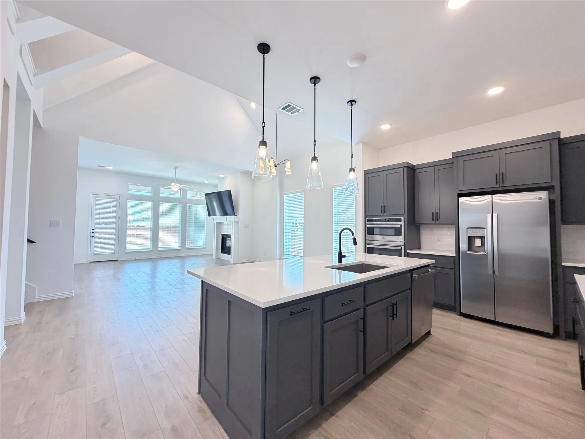 Single Family Residence For Rent in Collin County , 937 Salvation Drive, Wylie, Texas 75098, 4 Bedroom, 4 Bathroom, 2 Garage spaces, 3,201 Sqft, built in 2024, mls#21381290, Real Estate Agent in Wylie, Homes For Rent in Collin county, Homes For Rent in Wylie, Realtor in Wylie Texas, Real Estate Brokerage Independent Realty Texas, Luminita Cordes Realtor