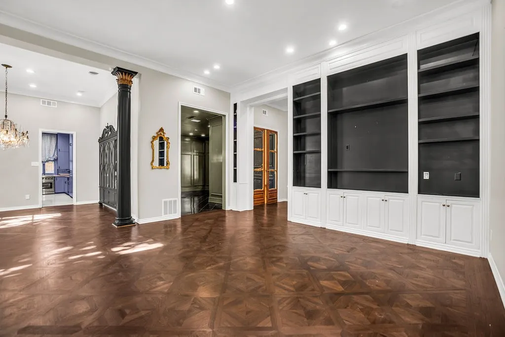 Single Family Residence For Sale in Dallas County , 3802 S Versailles Avenue, Dallas, Texas 75209, 2 Bedroom, 3 Bathroom, 2 Garage spaces, 3,314 Sqft, built in 1979, mls#21381275, Real Estate Agent in Dallas, Homes For Sale in Dallas county, Homes For Sale in Dallas, Realtor in Dallas Texas, Real Estate Brokerage Independent Realty Texas, Luminita Cordes Realtor