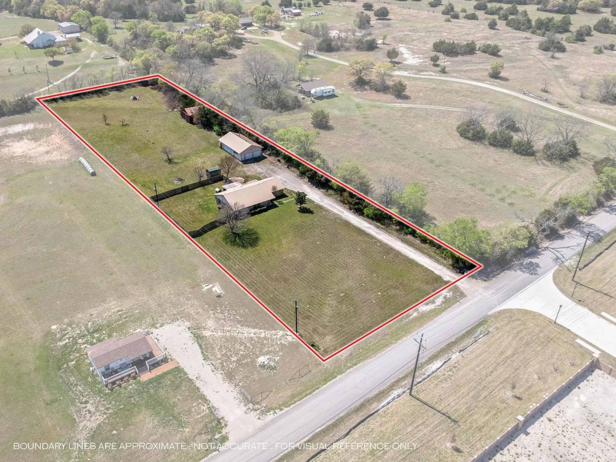 Single Family Residence For Sale in Collin County , 3802 County Road 429, Anna, Texas 75409, 3 Bedroom, 2 Bathroom, 3 Garage spaces, 2,015 Sqft, built in 1981, mls#21380310, Real Estate Agent in Anna, Homes For Sale in Collin county, Homes For Sale in Anna, Realtor in Anna Texas, Real Estate Brokerage Independent Realty Texas, Luminita Cordes Realtor