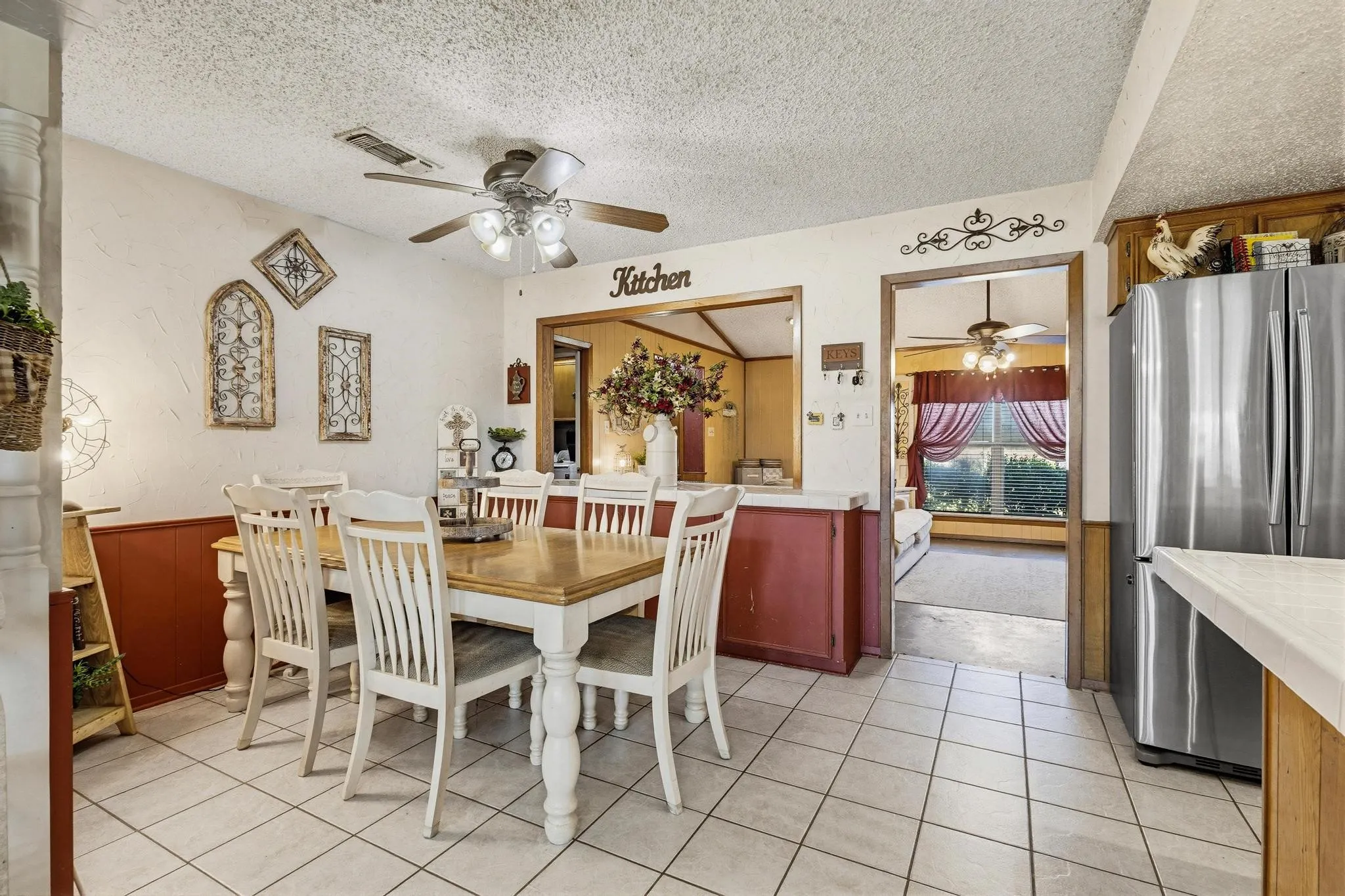 Single Family Residence For Sale in Collin County , 3802 County Road 429, Anna, Texas 75409, 3 Bedroom, 2 Bathroom, 3 Garage spaces, 2,015 Sqft, built in 1981, mls#21380310, Real Estate Agent in Anna, Homes For Sale in Collin county, Homes For Sale in Anna, Realtor in Anna Texas, Real Estate Brokerage Independent Realty Texas, Luminita Cordes Realtor