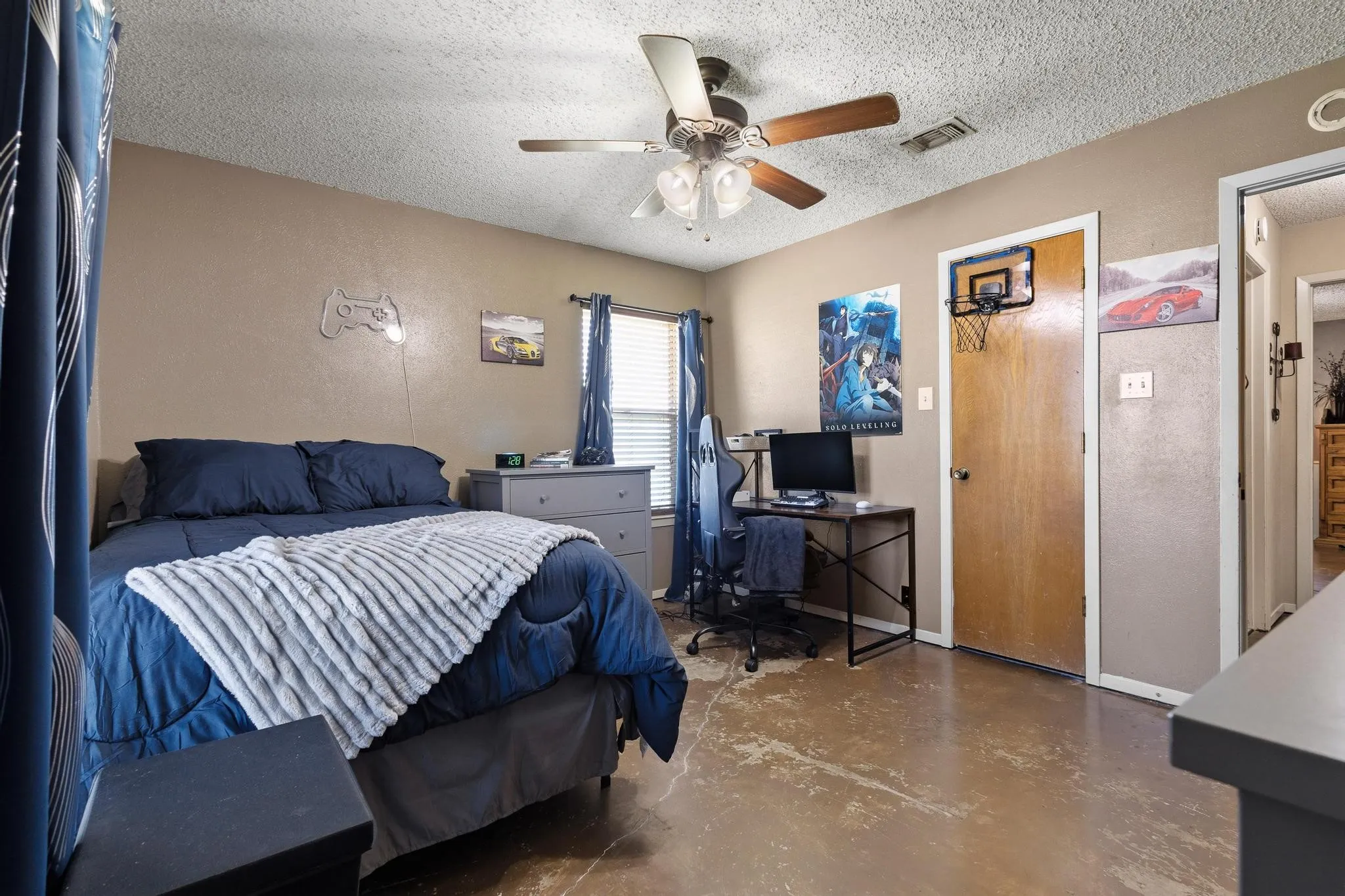 Single Family Residence For Sale in Collin County , 3802 County Road 429, Anna, Texas 75409, 3 Bedroom, 2 Bathroom, 3 Garage spaces, 2,015 Sqft, built in 1981, mls#21380310, Real Estate Agent in Anna, Homes For Sale in Collin county, Homes For Sale in Anna, Realtor in Anna Texas, Real Estate Brokerage Independent Realty Texas, Luminita Cordes Realtor
