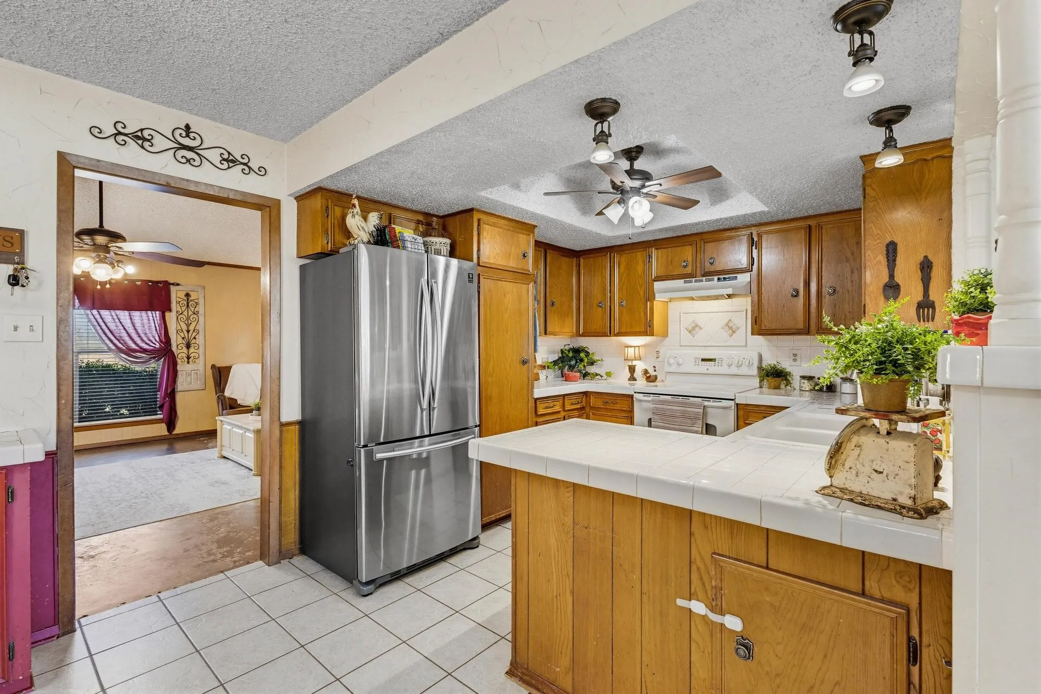 Single Family Residence For Sale in Collin County , 3802 County Road 429, Anna, Texas 75409, 3 Bedroom, 2 Bathroom, 3 Garage spaces, 2,015 Sqft, built in 1981, mls#21380310, Real Estate Agent in Anna, Homes For Sale in Collin county, Homes For Sale in Anna, Realtor in Anna Texas, Real Estate Brokerage Independent Realty Texas, Luminita Cordes Realtor