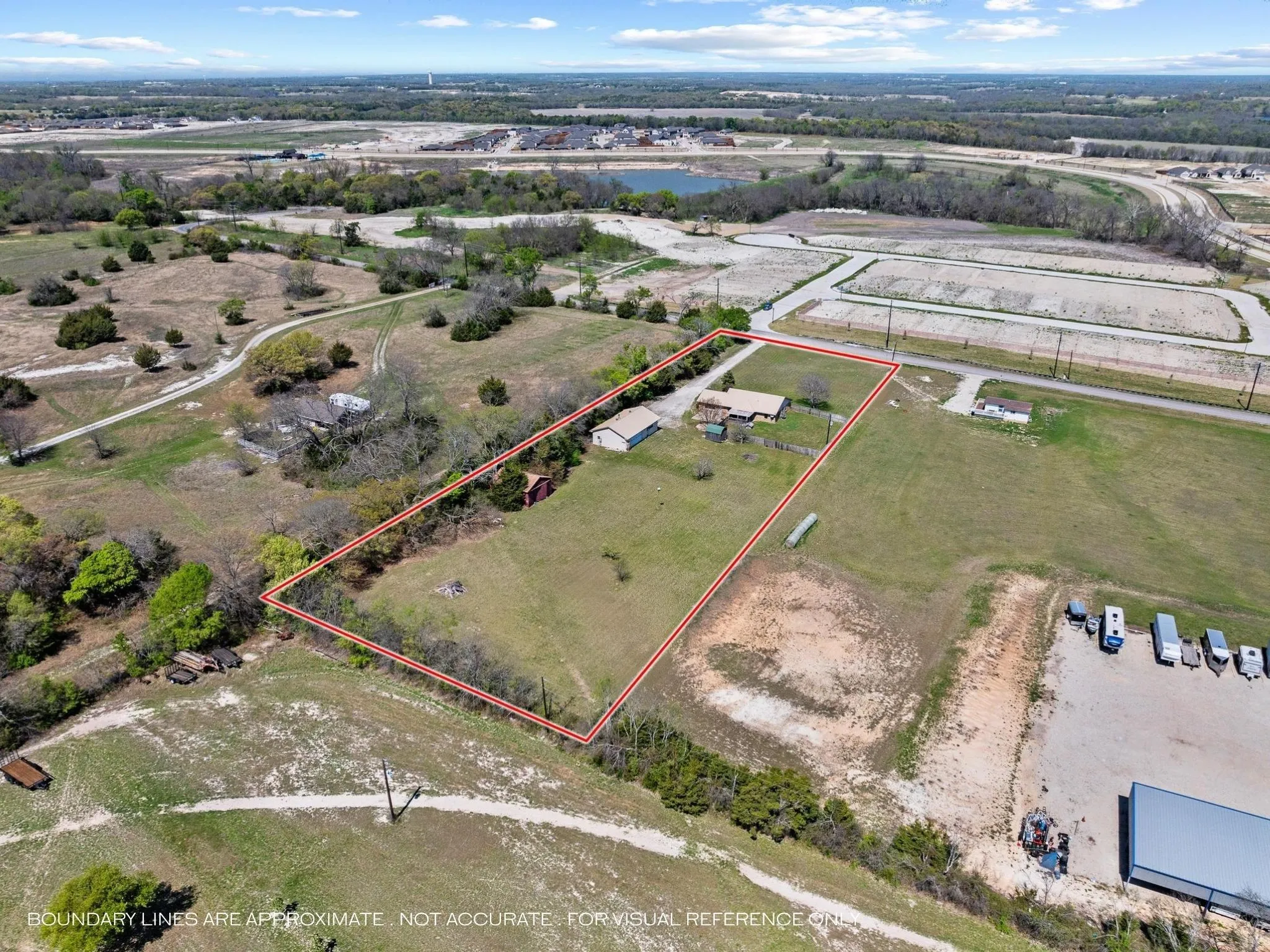 Single Family Residence For Sale in Collin County , 3802 County Road 429, Anna, Texas 75409, 3 Bedroom, 2 Bathroom, 3 Garage spaces, 2,015 Sqft, built in 1981, mls#21380310, Real Estate Agent in Anna, Homes For Sale in Collin county, Homes For Sale in Anna, Realtor in Anna Texas, Real Estate Brokerage Independent Realty Texas, Luminita Cordes Realtor