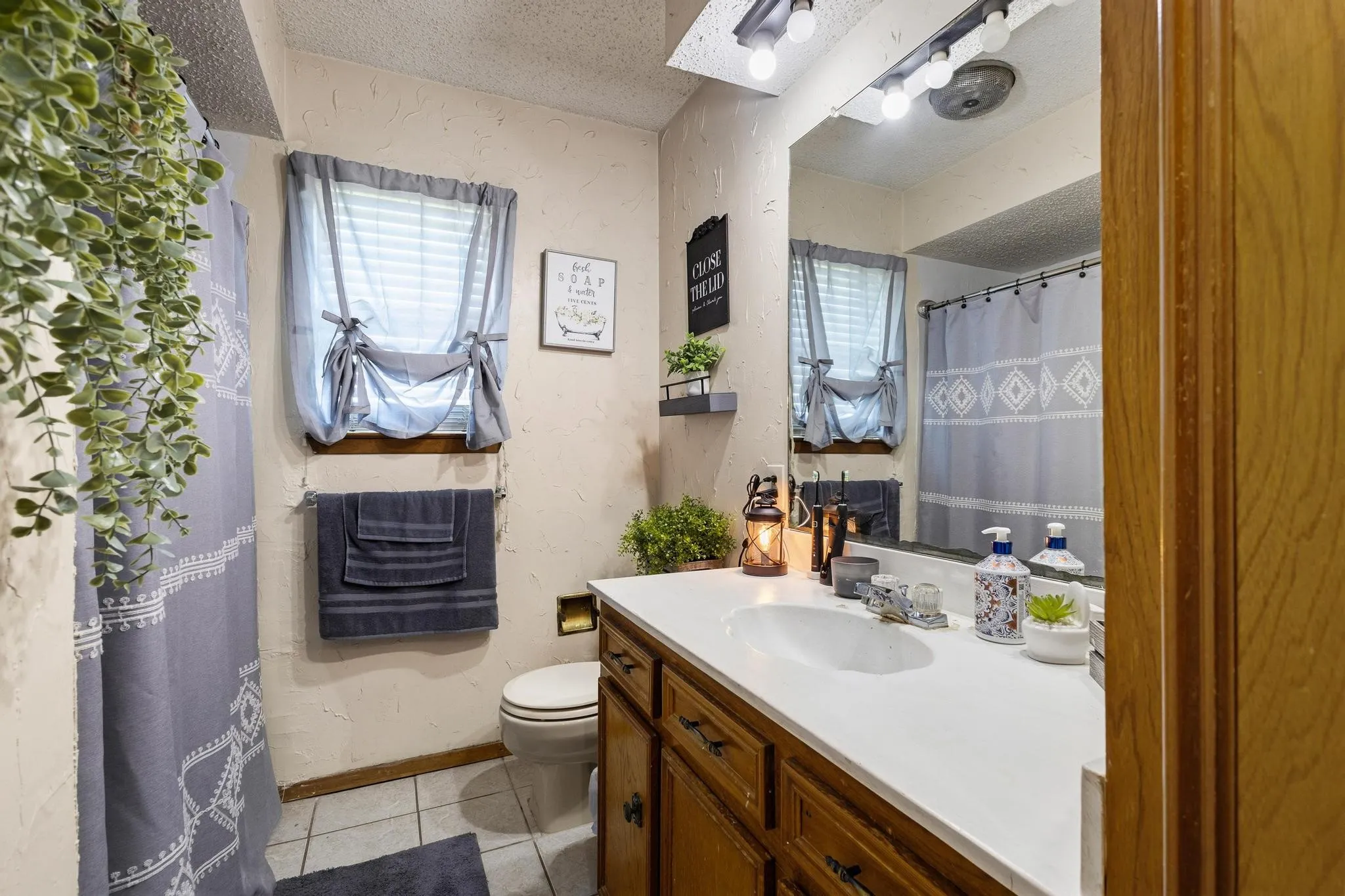 Single Family Residence For Sale in Collin County , 3802 County Road 429, Anna, Texas 75409, 3 Bedroom, 2 Bathroom, 3 Garage spaces, 2,015 Sqft, built in 1981, mls#21380310, Real Estate Agent in Anna, Homes For Sale in Collin county, Homes For Sale in Anna, Realtor in Anna Texas, Real Estate Brokerage Independent Realty Texas, Luminita Cordes Realtor