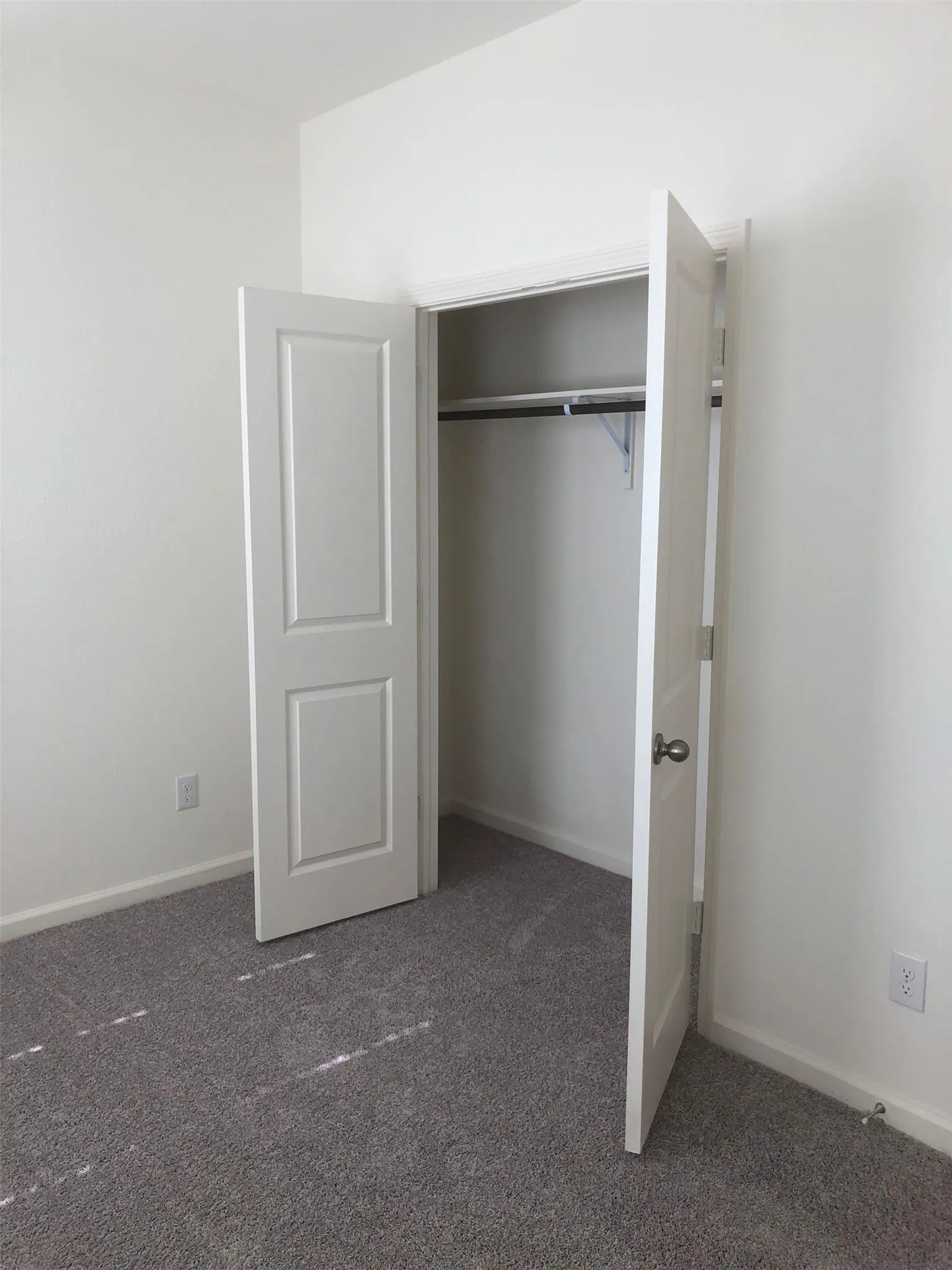 Single Family Residence For Rent in Collin County , 808 Juniper Street, Anna, Texas 75409, 3 Bedroom, 2 Bathroom, 2 Garage spaces, 1,699 Sqft, built in 2021, mls#21378432, Real Estate Agent in Anna, Homes For Rent in Collin county, Homes For Rent in Anna, Realtor in Anna Texas, Real Estate Brokerage Independent Realty Texas, Luminita Cordes Realtor