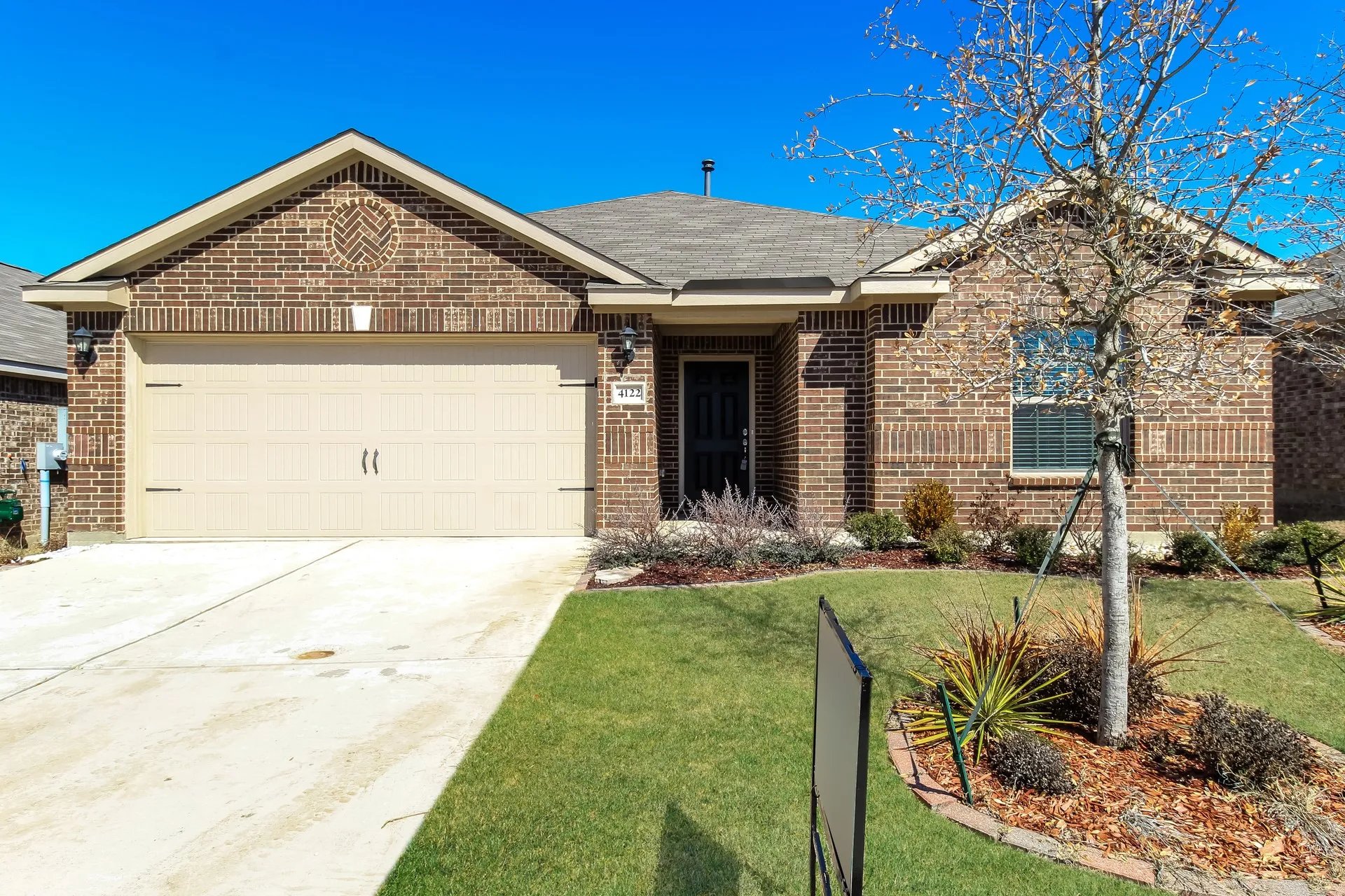 Single Family Residence For Rent in Kaufman County , 4122 Perch Drive, Forney, Texas 75126, 3 Bedroom, 3 Bathroom, 2 Garage spaces, 1,643 Sqft, built in 2019, mls#21381300, Real Estate Agent in Forney, Homes For Rent in Kaufman county, Homes For Rent in Forney, Realtor in Forney Texas, Real Estate Brokerage Independent Realty Texas, Luminita Cordes Realtor
