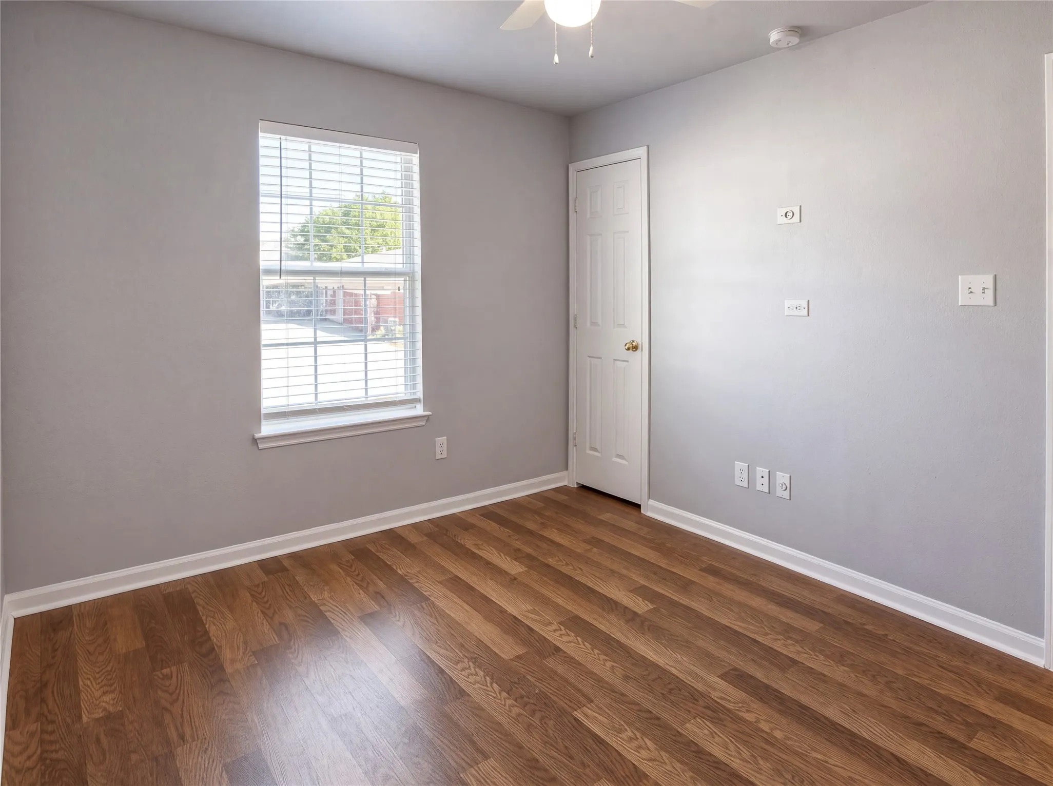 Duplex For Rent in Collin County , 2400 18th Street *****2402*****, Plano, Texas 75074, 3 Bedroom, 2 Bathroom, 2 Garage spaces, 1,277 Sqft, built in 2006, mls#21381104, Real Estate Agent in Plano, Homes For Rent in Collin county, Homes For Rent in Plano, Realtor in Plano Texas, Real Estate Brokerage Independent Realty Texas, Luminita Cordes Realtor