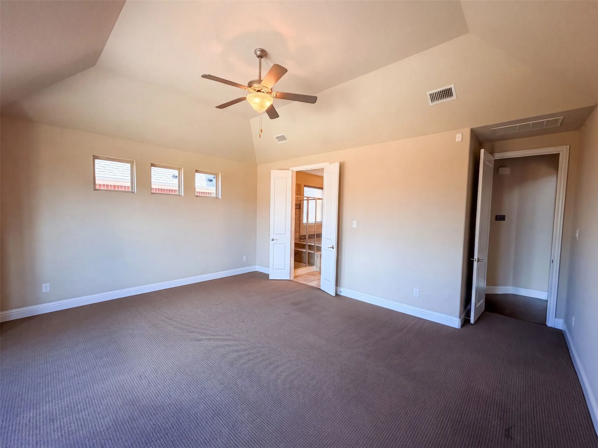 Single Family Residence For Sale in Collin County , 1621 Liberty Way Trail, St Paul, Texas 75098, 5 Bedroom, 3 Bathroom, 2 Garage spaces, 3,838 Sqft, built in 2017, mls#21381299, Real Estate Agent in St Paul, Homes For Sale in Collin county, Homes For Sale in St Paul, Realtor in St Paul Texas, Real Estate Brokerage Independent Realty Texas, Luminita Cordes Realtor