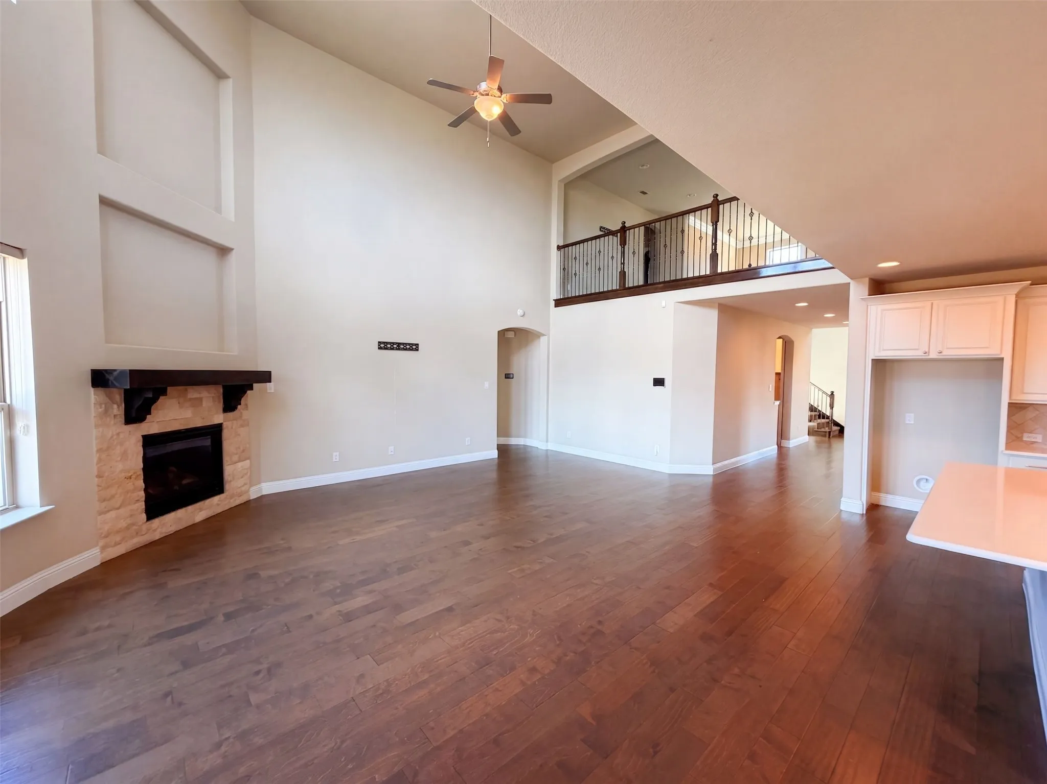 Single Family Residence For Sale in Collin County , 1621 Liberty Way Trail, St Paul, Texas 75098, 5 Bedroom, 3 Bathroom, 2 Garage spaces, 3,838 Sqft, built in 2017, mls#21381299, Real Estate Agent in St Paul, Homes For Sale in Collin county, Homes For Sale in St Paul, Realtor in St Paul Texas, Real Estate Brokerage Independent Realty Texas, Luminita Cordes Realtor
