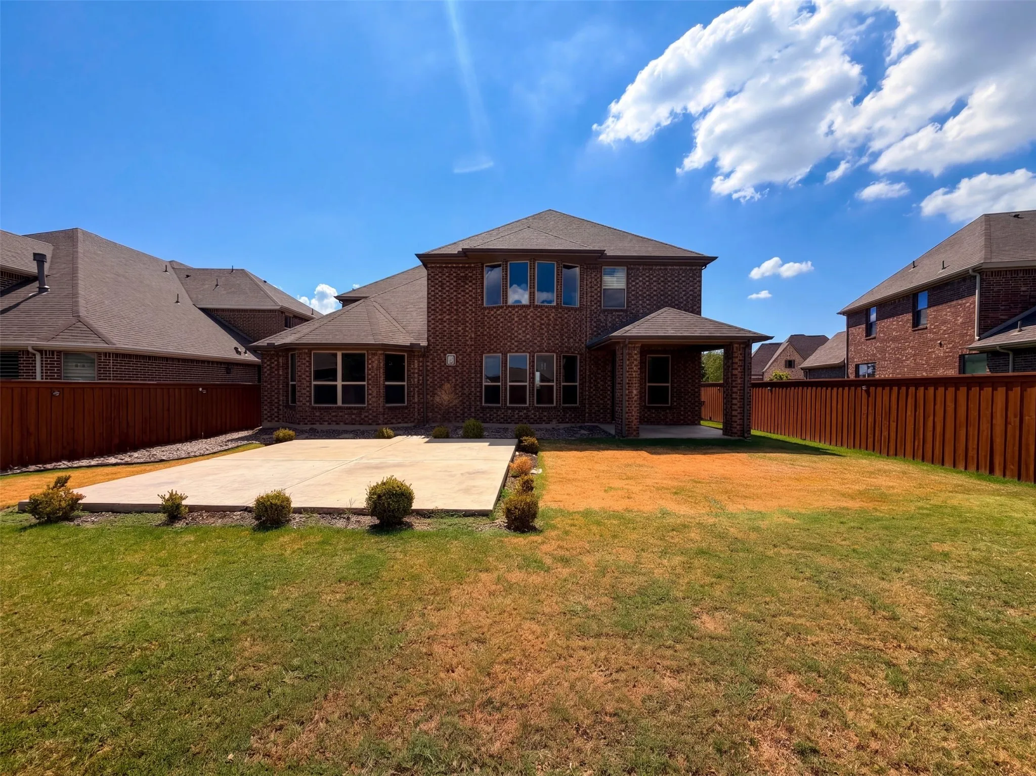 Single Family Residence For Sale in Collin County , 1621 Liberty Way Trail, St Paul, Texas 75098, 5 Bedroom, 3 Bathroom, 2 Garage spaces, 3,838 Sqft, built in 2017, mls#21381299, Real Estate Agent in St Paul, Homes For Sale in Collin county, Homes For Sale in St Paul, Realtor in St Paul Texas, Real Estate Brokerage Independent Realty Texas, Luminita Cordes Realtor