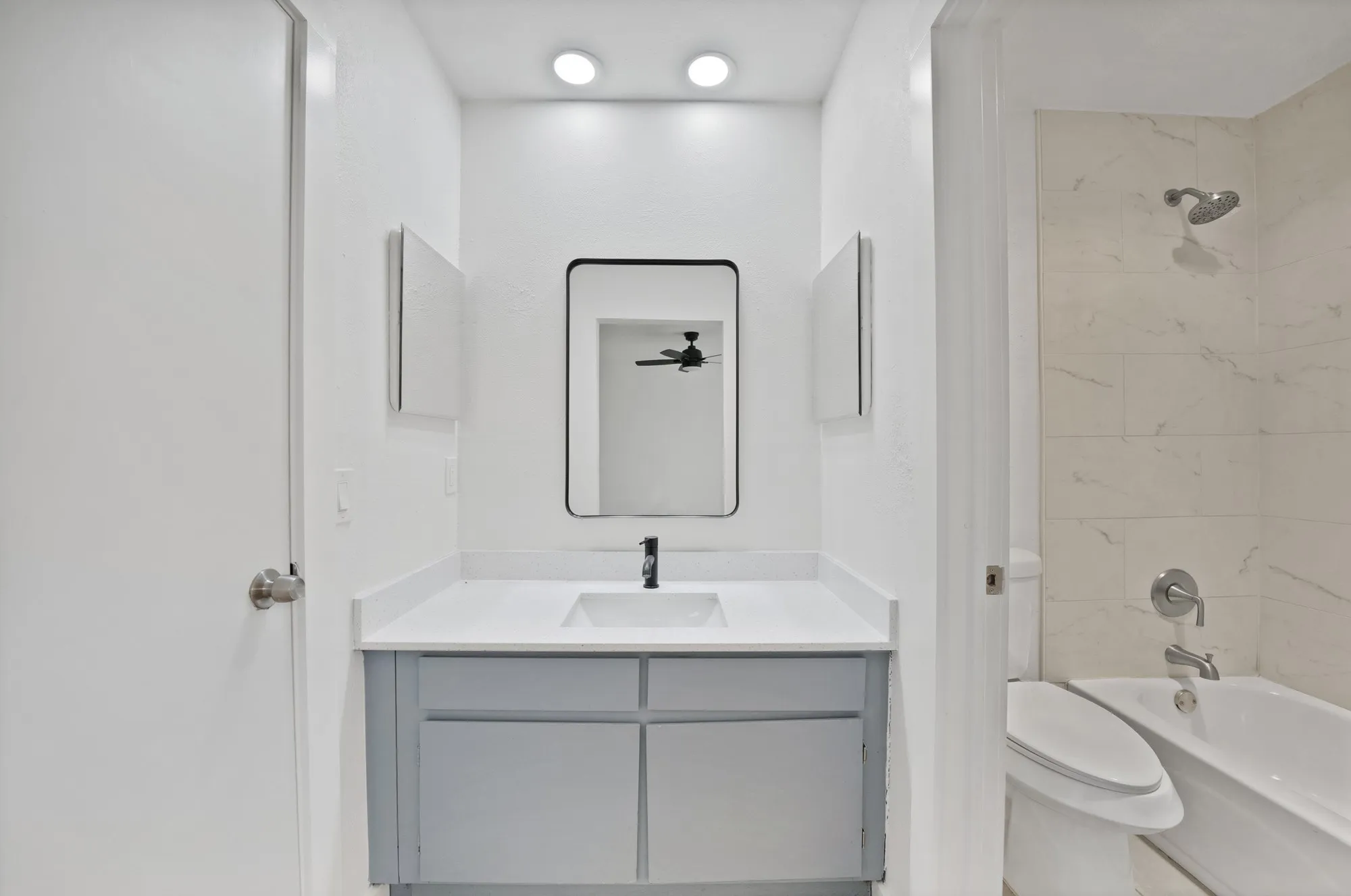 Single Family Residence For Rent in Tarrant County , 813 Panay Way Drive, Fort Worth, Texas 76108, 4 Bedroom, 2 Bathroom, 2 Garage spaces, 1,283 Sqft, built in 1979, mls#21379045, Real Estate Agent in Fort Worth, Homes For Rent in Tarrant county, Homes For Rent in Fort Worth, Realtor in Fort Worth Texas, Real Estate Brokerage Independent Realty Texas, Luminita Cordes Realtor