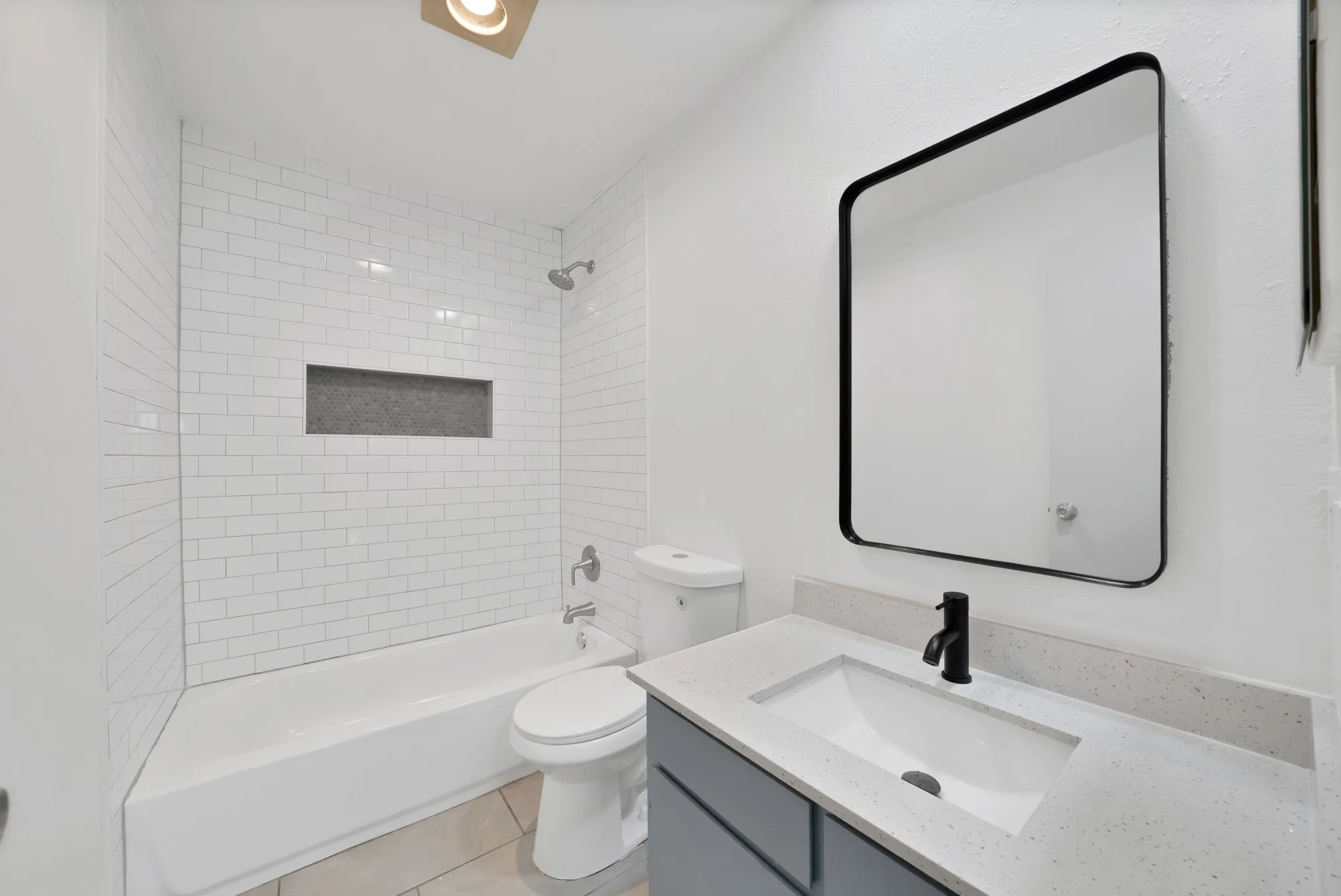 Single Family Residence For Rent in Tarrant County , 813 Panay Way Drive, Fort Worth, Texas 76108, 4 Bedroom, 2 Bathroom, 2 Garage spaces, 1,283 Sqft, built in 1979, mls#21379045, Real Estate Agent in Fort Worth, Homes For Rent in Tarrant county, Homes For Rent in Fort Worth, Realtor in Fort Worth Texas, Real Estate Brokerage Independent Realty Texas, Luminita Cordes Realtor