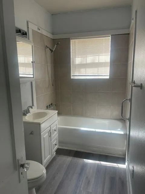 Single Family Residence For Sale in Van Zandt County , 214 S 4th, Wills Point, Texas 75169, 3 Bedroom, 2 Bathroom, Garage spaces, 1,940 Sqft, built in 1943, mls#21381304, Real Estate Agent in Wills Point, Homes For Sale in Van Zandt county, Homes For Sale in Wills Point, Realtor in Wills Point Texas, Real Estate Brokerage Independent Realty Texas, Luminita Cordes Realtor