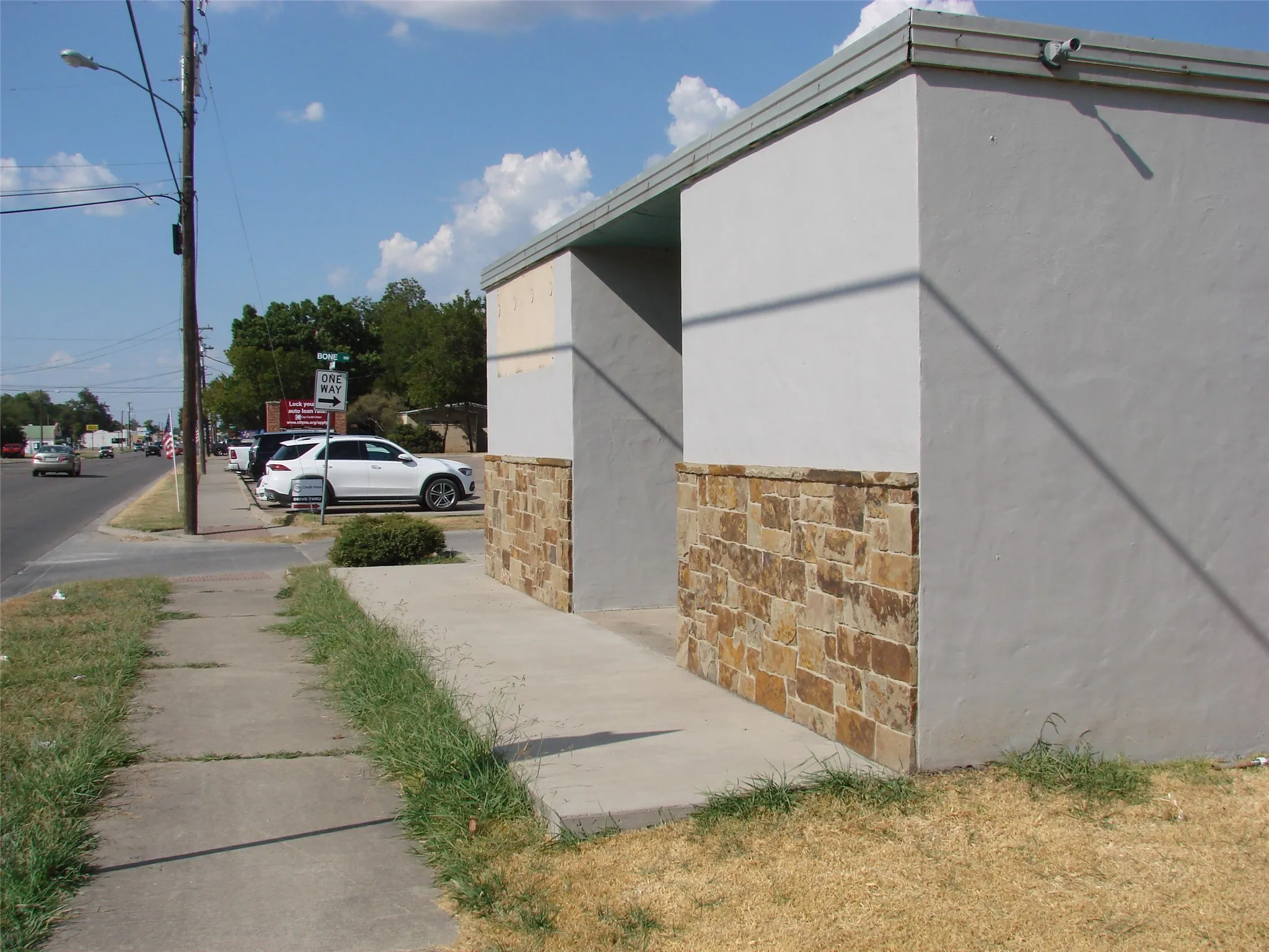 Office For Rent in Cooke County , 336 N Grand Avenue, Gainesville, Texas 76240, 0, 0, Garage spaces, 0 Sqft, built in 1964, mls#21381146, Real Estate Agent in Gainesville, Homes For Rent in Cooke county, Homes For Rent in Gainesville, Realtor in Gainesville Texas, Real Estate Brokerage Independent Realty Texas, Luminita Cordes Realtor