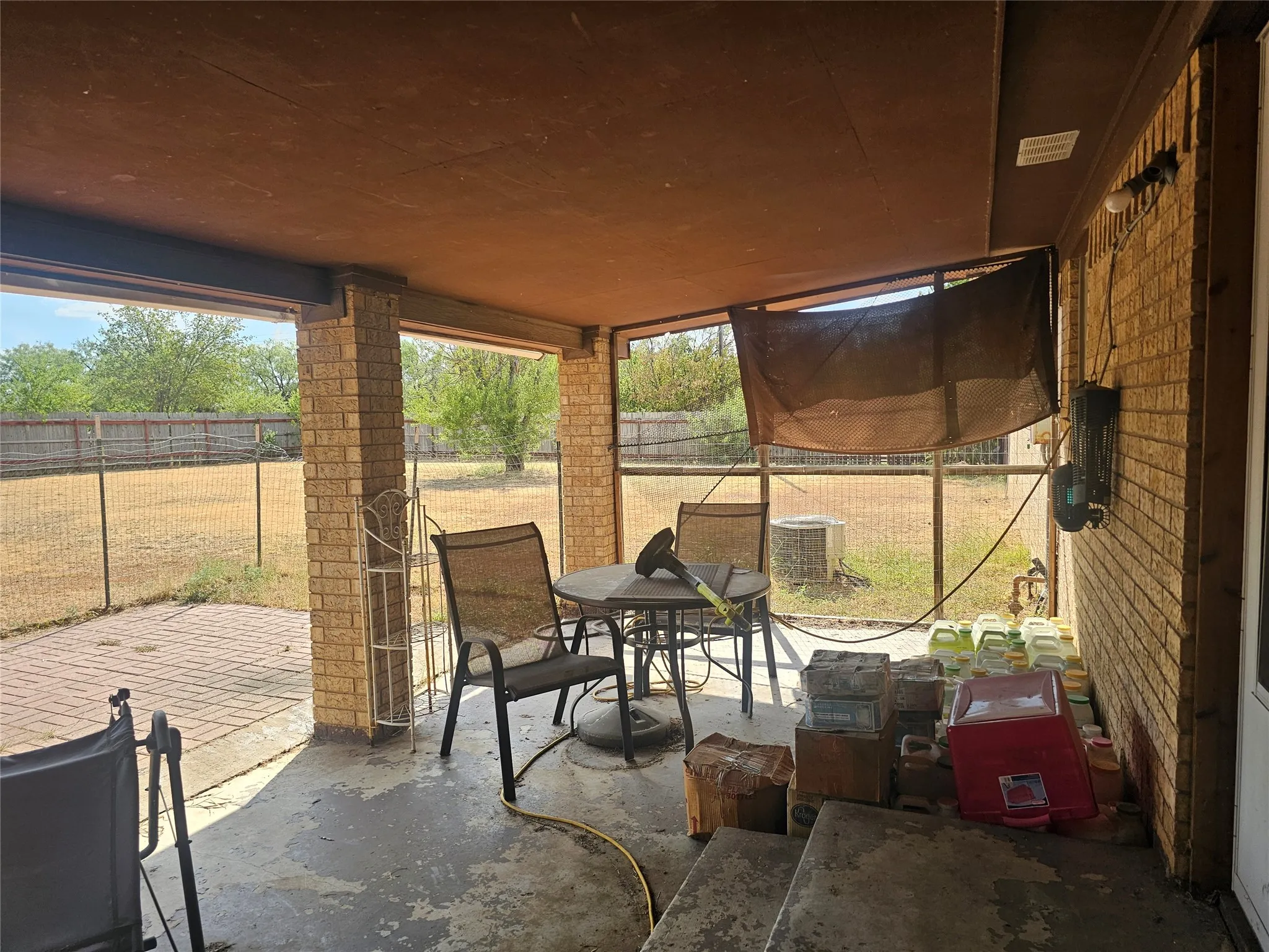 Single Family Residence For Sale in Coleman County , 1300 Bailey Street, Coleman, Texas 76834, 3 Bedroom, 2 Bathroom, Garage spaces, 1,431 Sqft, built in 0, mls#21381306, Real Estate Agent in Coleman, Homes For Sale in Coleman county, Homes For Sale in Coleman, Realtor in Coleman Texas, Real Estate Brokerage Independent Realty Texas, Luminita Cordes Realtor