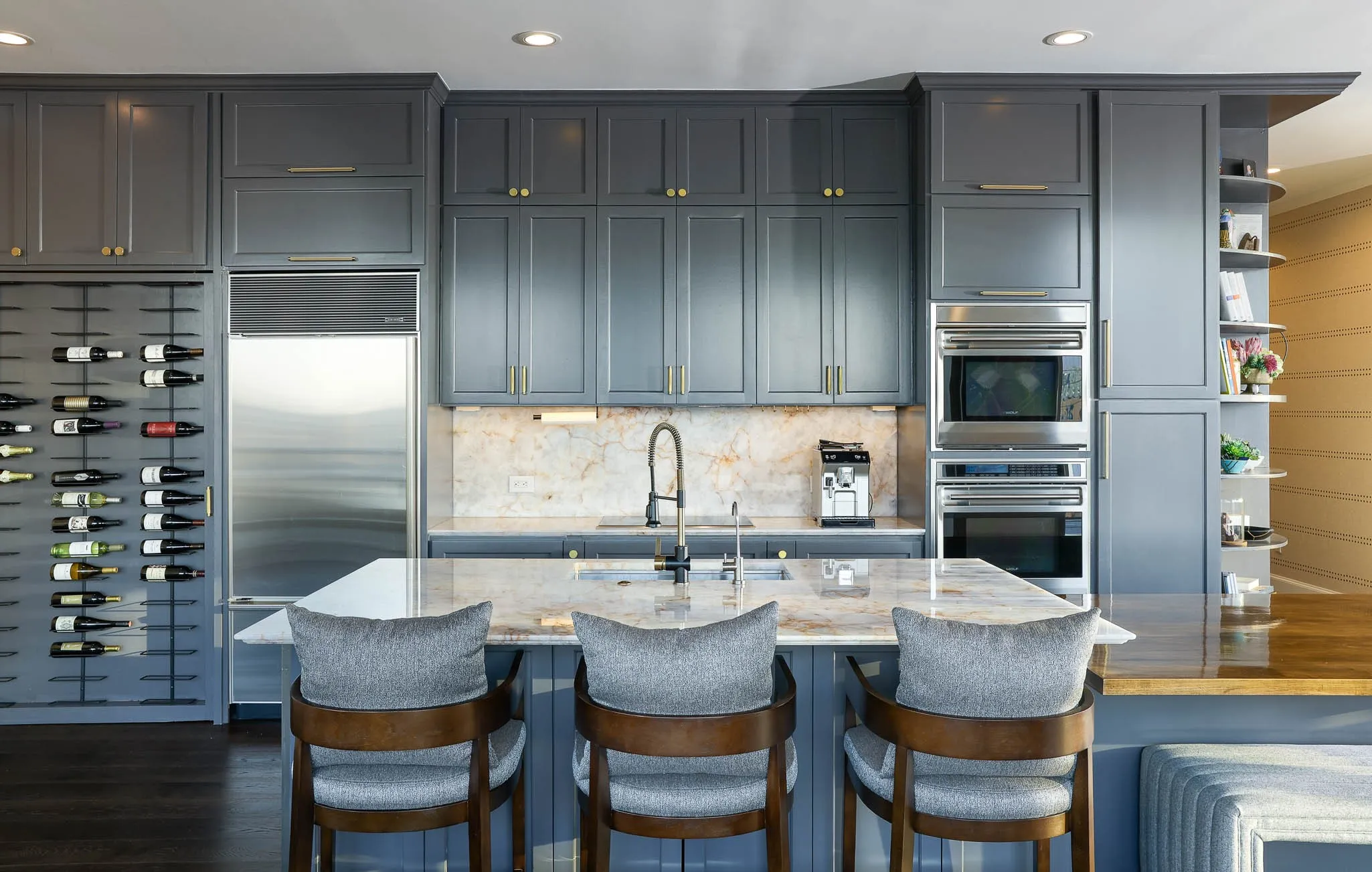 Condominium For Sale in Dallas County , 2200 Victory Avenue 2207, Dallas, Texas 75219, 3 Bedroom, 4 Bathroom, 4 Garage spaces, 3,232 Sqft, built in 2007, mls#21380660, Real Estate Agent in Dallas, Homes For Sale in Dallas county, Homes For Sale in Dallas, Realtor in Dallas Texas, Real Estate Brokerage Independent Realty Texas, Luminita Cordes Realtor