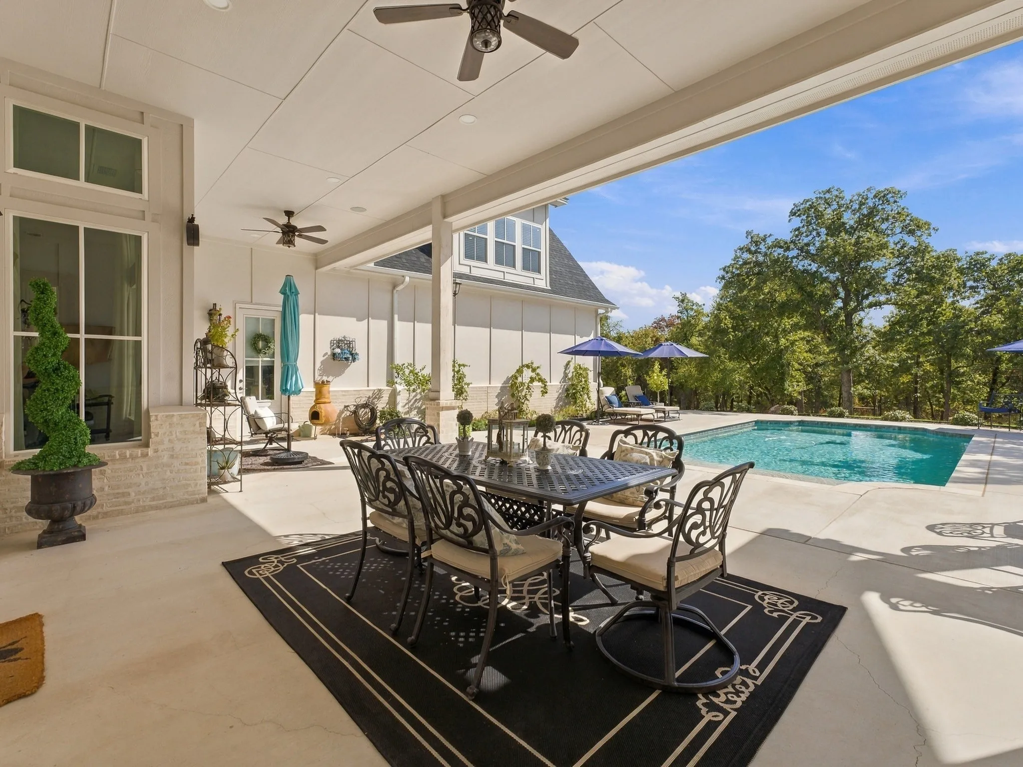Expansive covered patio with room for entertaining.