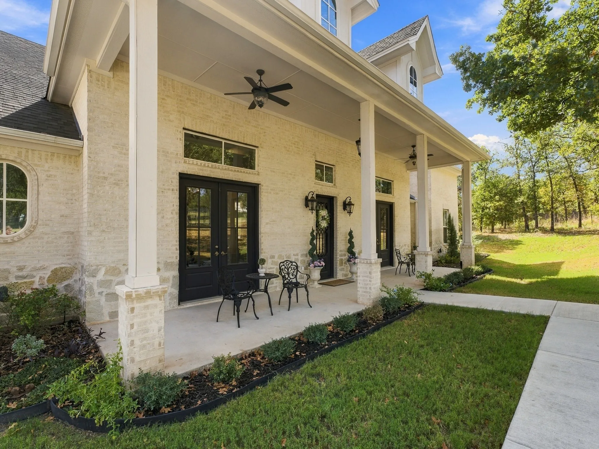 Come spend a quiet morning on the front patio.