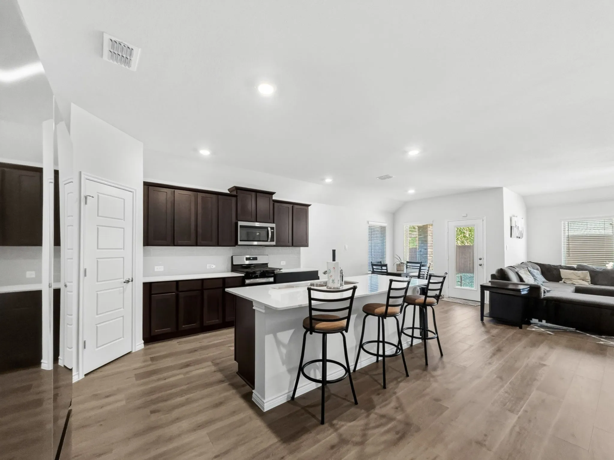 Single Family Residence For Sale in Denton County , 9824 Tin Star Street, Aubrey, Texas 76227, 4 Bedroom, 2 Bathroom, 2 Garage spaces, 2,038 Sqft, built in 2024, mls#21374480, Real Estate Agent in Aubrey, Homes For Sale in Denton county, Homes For Sale in Aubrey, Realtor in Aubrey Texas, Real Estate Brokerage Independent Realty Texas, Luminita Cordes Realtor