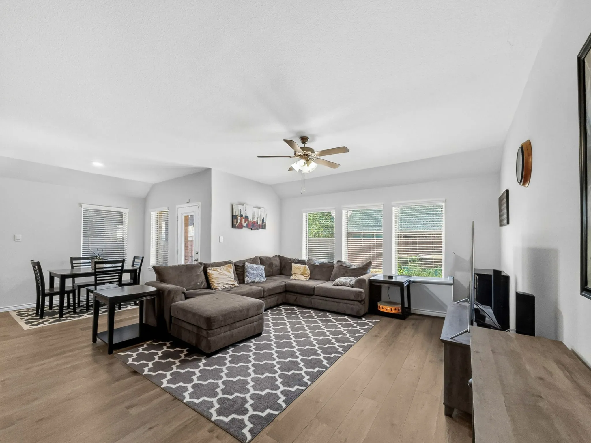 Single Family Residence For Sale in Denton County , 9824 Tin Star Street, Aubrey, Texas 76227, 4 Bedroom, 2 Bathroom, 2 Garage spaces, 2,038 Sqft, built in 2024, mls#21374480, Real Estate Agent in Aubrey, Homes For Sale in Denton county, Homes For Sale in Aubrey, Realtor in Aubrey Texas, Real Estate Brokerage Independent Realty Texas, Luminita Cordes Realtor