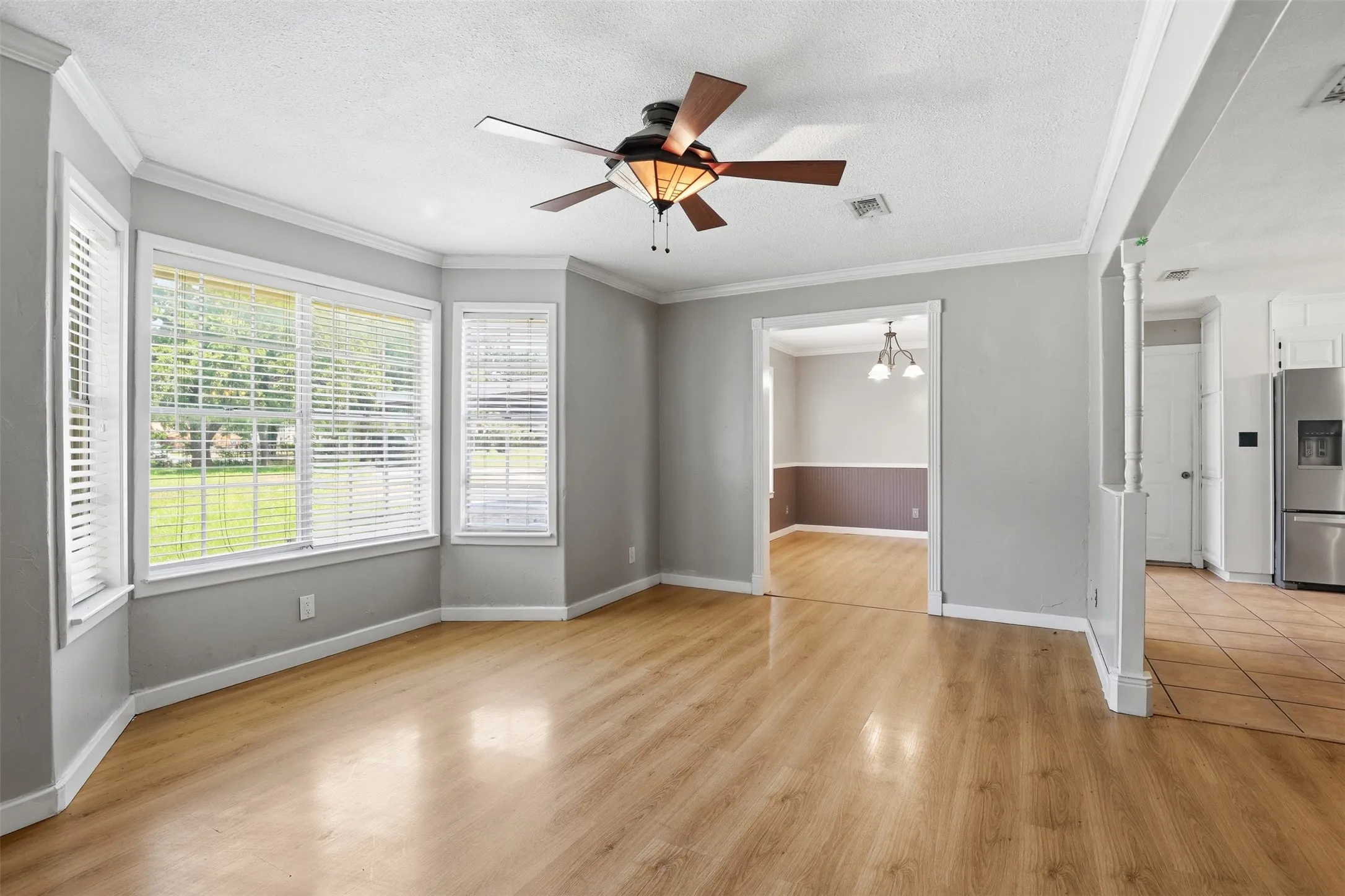 Single Family Residence For Sale in Parker County , 4298 Knob Road, Springtown, Texas 76082, 3 Bedroom, 2 Bathroom, 2 Garage spaces, 2,203 Sqft, built in 1976, mls#21380613, Real Estate Agent in Springtown, Homes For Sale in Parker county, Homes For Sale in Springtown, Realtor in Springtown Texas, Real Estate Brokerage Independent Realty Texas, Luminita Cordes Realtor
