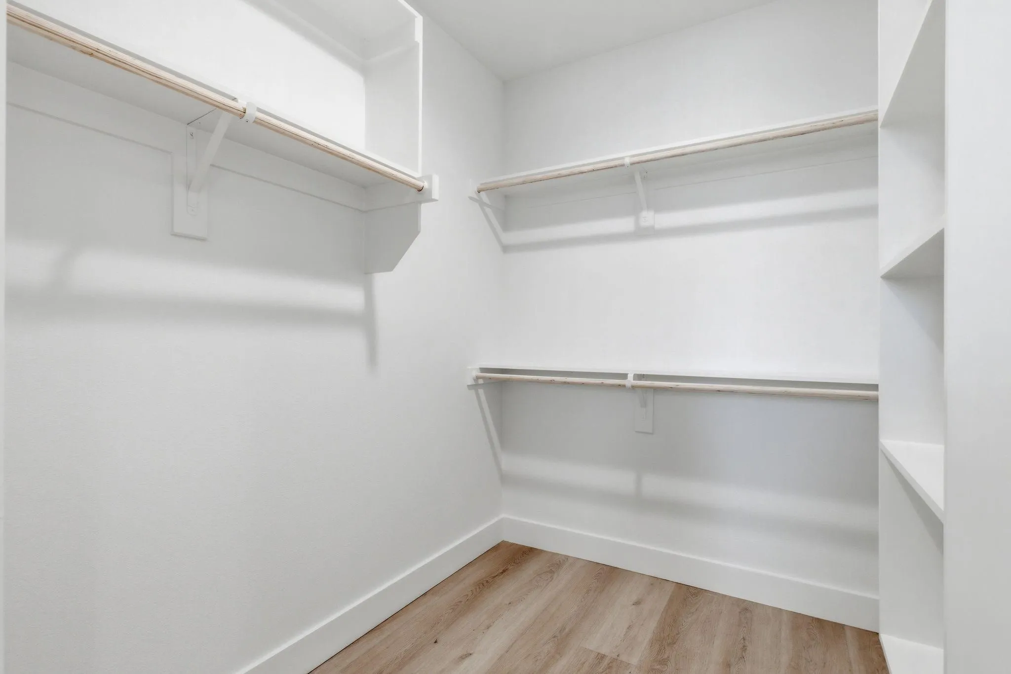 Townhouse For Rent in Dallas County , 2925 Spruce Valley Lane 304, Dallas, Texas 75233, 2 Bedroom, 2 Bathroom, 2 Garage spaces, 1,266 Sqft, built in 2026, mls#21381326, Real Estate Agent in Dallas, Homes For Rent in Dallas county, Homes For Rent in Dallas, Realtor in Dallas Texas, Real Estate Brokerage Independent Realty Texas, Luminita Cordes Realtor
