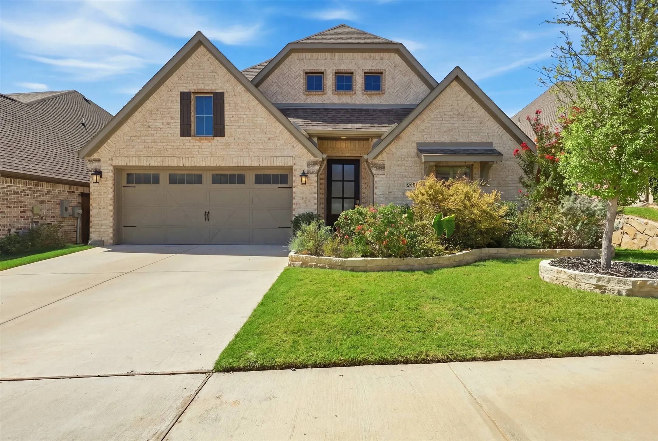 Welcome to 5640 Pradera Rd in the beautiful Ventana neighborhood!!