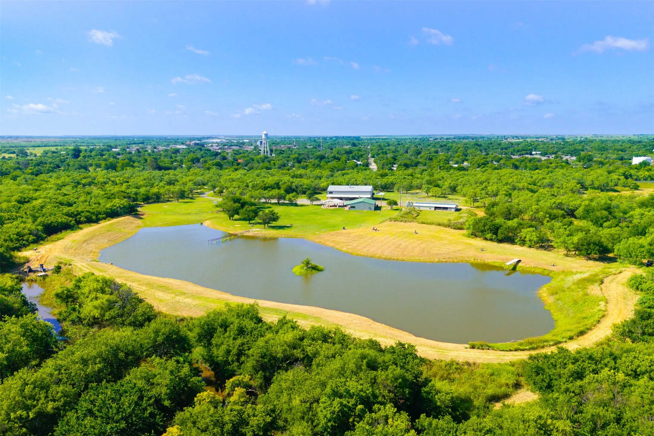 Ranch For Sale in Young County , 911 N Avenue C, Olney, Texas 76374, 0, 0, Garage spaces, 0 Sqft, built in 2004, mls#21381336, Real Estate Agent in Olney, Homes For Sale in Young county, Homes For Sale in Olney, Realtor in Olney Texas, Real Estate Brokerage Independent Realty Texas, Luminita Cordes Realtor