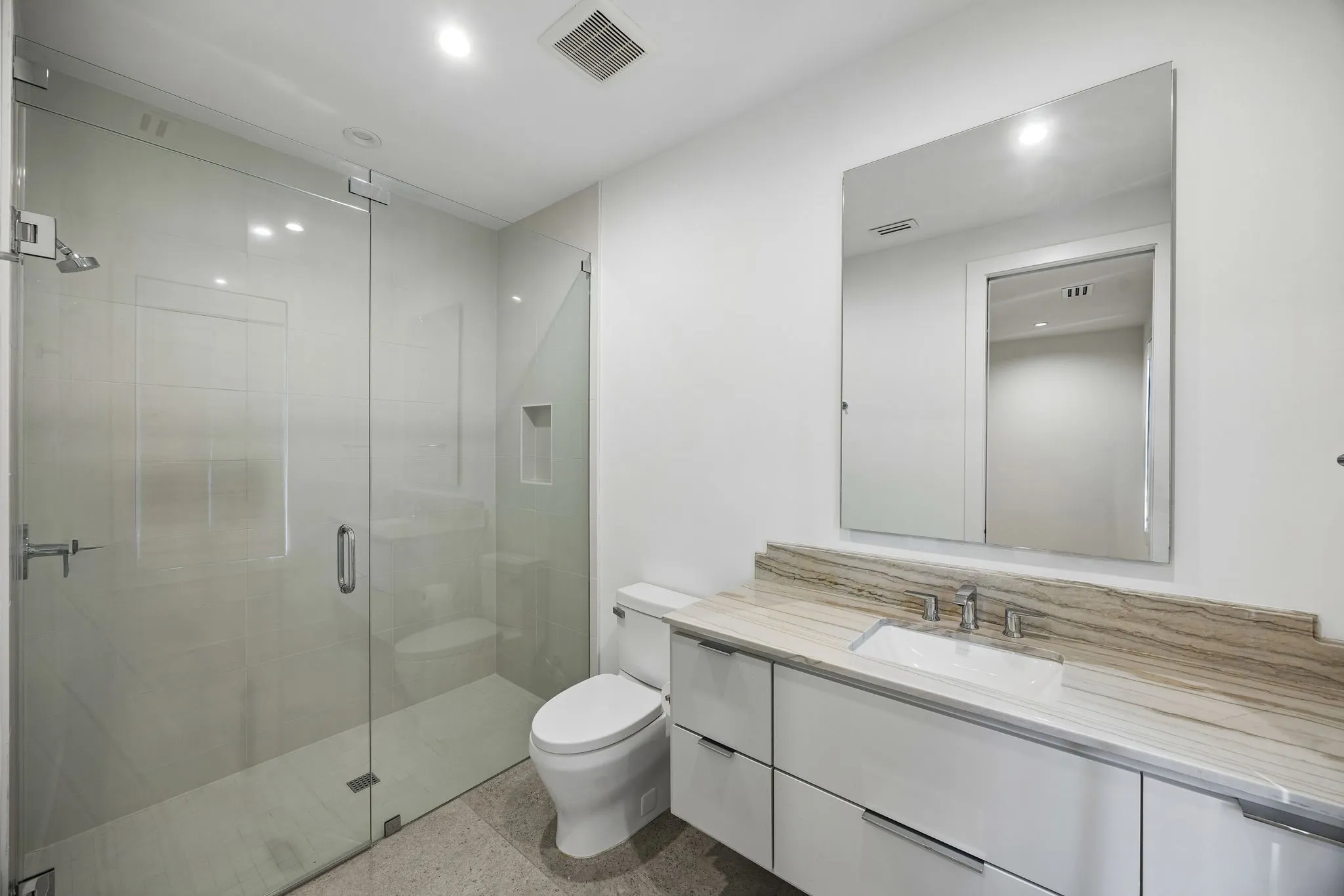 Single Family Residence For Sale in Dallas County , 4144 Hawthorne Avenue, Dallas, Texas 75219, 3 Bedroom, 5 Bathroom, 2 Garage spaces, 3,751 Sqft, built in 2023, mls#21381170, Real Estate Agent in Dallas, Homes For Sale in Dallas county, Homes For Sale in Dallas, Realtor in Dallas Texas, Real Estate Brokerage Independent Realty Texas, Luminita Cordes Realtor
