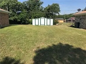 Duplex For Rent in Tarrant County , 5334 Flamingo Road, Fort Worth, Texas 76119, 2 Bedroom, 1 Bathroom, Garage spaces, 720 Sqft, built in 1984, mls#21381348, Real Estate Agent in Fort Worth, Homes For Rent in Tarrant county, Homes For Rent in Fort Worth, Realtor in Fort Worth Texas, Real Estate Brokerage Independent Realty Texas, Luminita Cordes Realtor