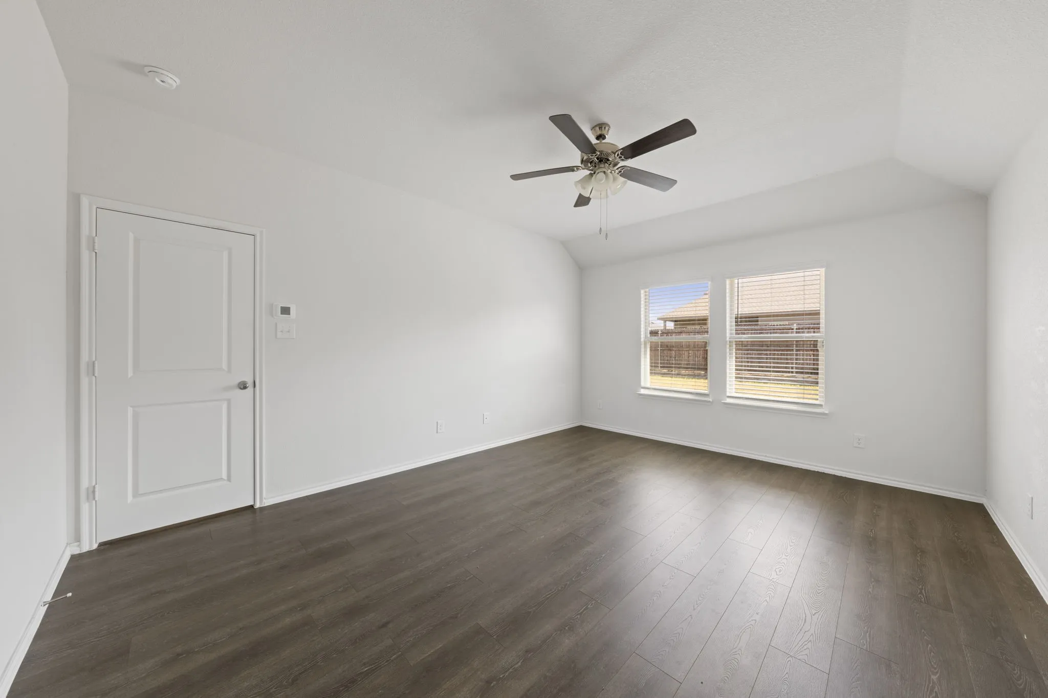 Single Family Residence For Sale in Collin County , 1201 Noble Stead Trail, Princeton, Texas 75407, 3 Bedroom, 2 Bathroom, 2 Garage spaces, 1,609 Sqft, built in 2022, mls#21375862, Real Estate Agent in Princeton, Homes For Sale in Collin county, Homes For Sale in Princeton, Realtor in Princeton Texas, Real Estate Brokerage Independent Realty Texas, Luminita Cordes Realtor