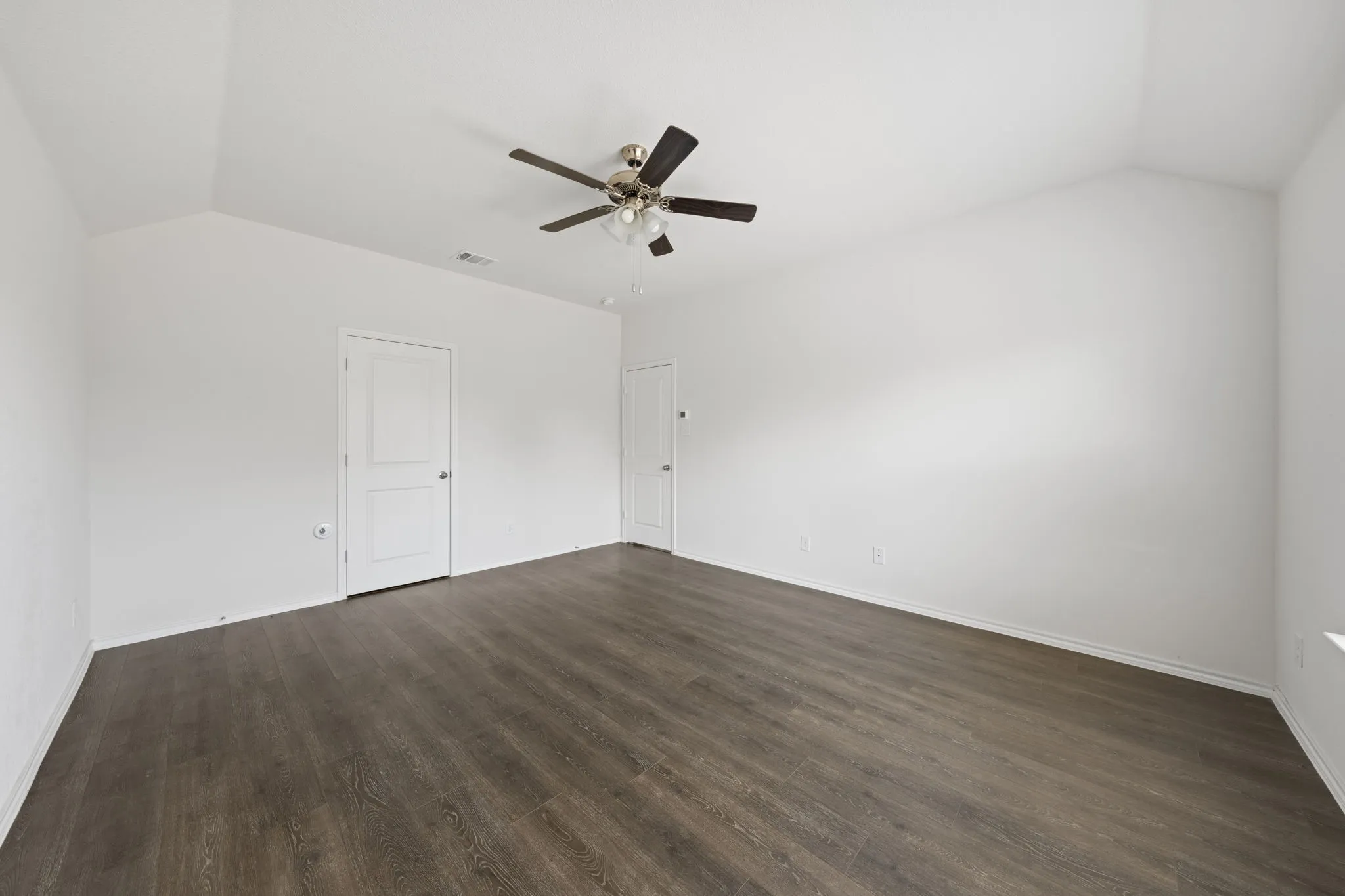 Single Family Residence For Sale in Collin County , 1201 Noble Stead Trail, Princeton, Texas 75407, 3 Bedroom, 2 Bathroom, 2 Garage spaces, 1,609 Sqft, built in 2022, mls#21375862, Real Estate Agent in Princeton, Homes For Sale in Collin county, Homes For Sale in Princeton, Realtor in Princeton Texas, Real Estate Brokerage Independent Realty Texas, Luminita Cordes Realtor